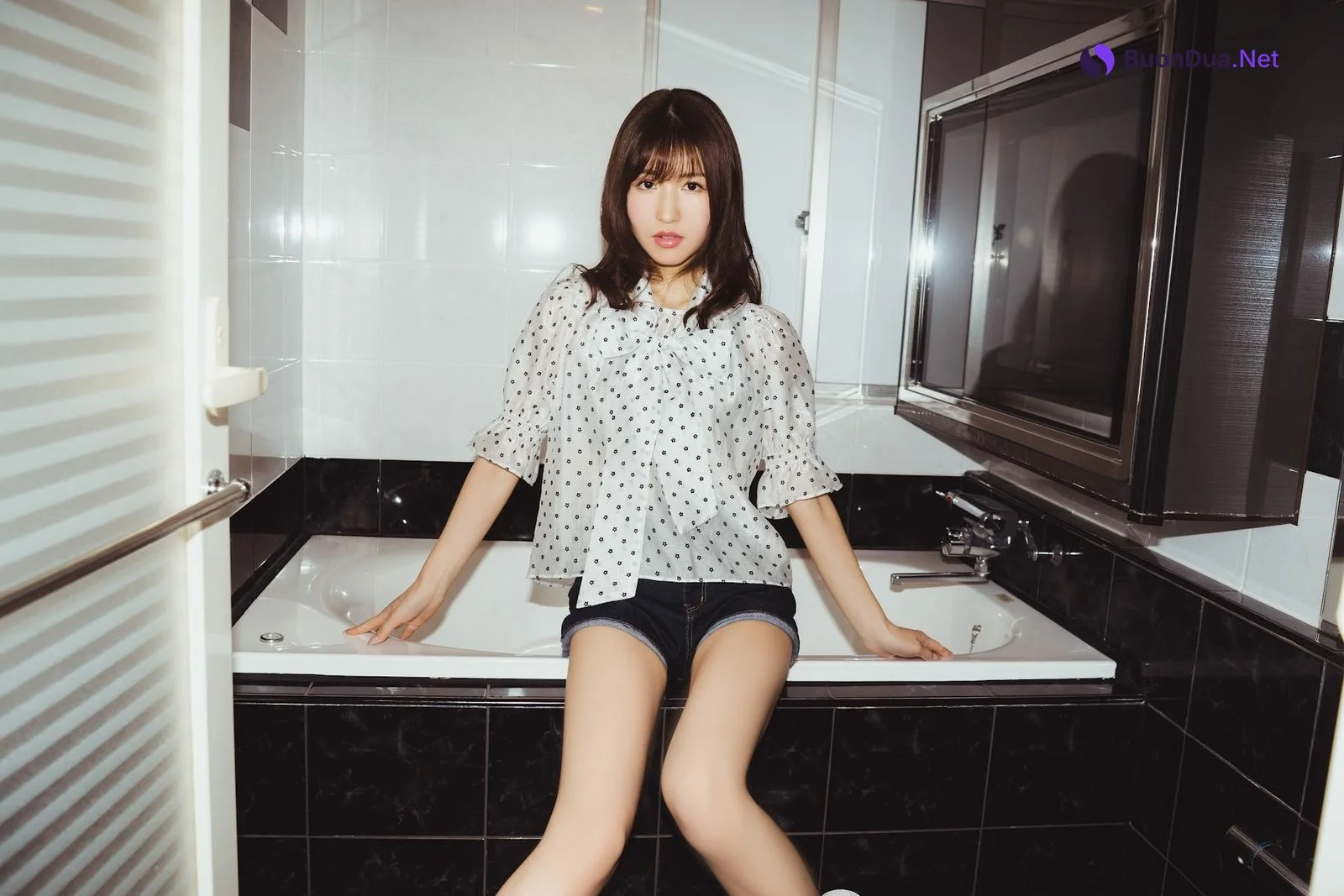 Momo Sakura 桜空もも, #Escape 写真集 Set.03 - Photo 10