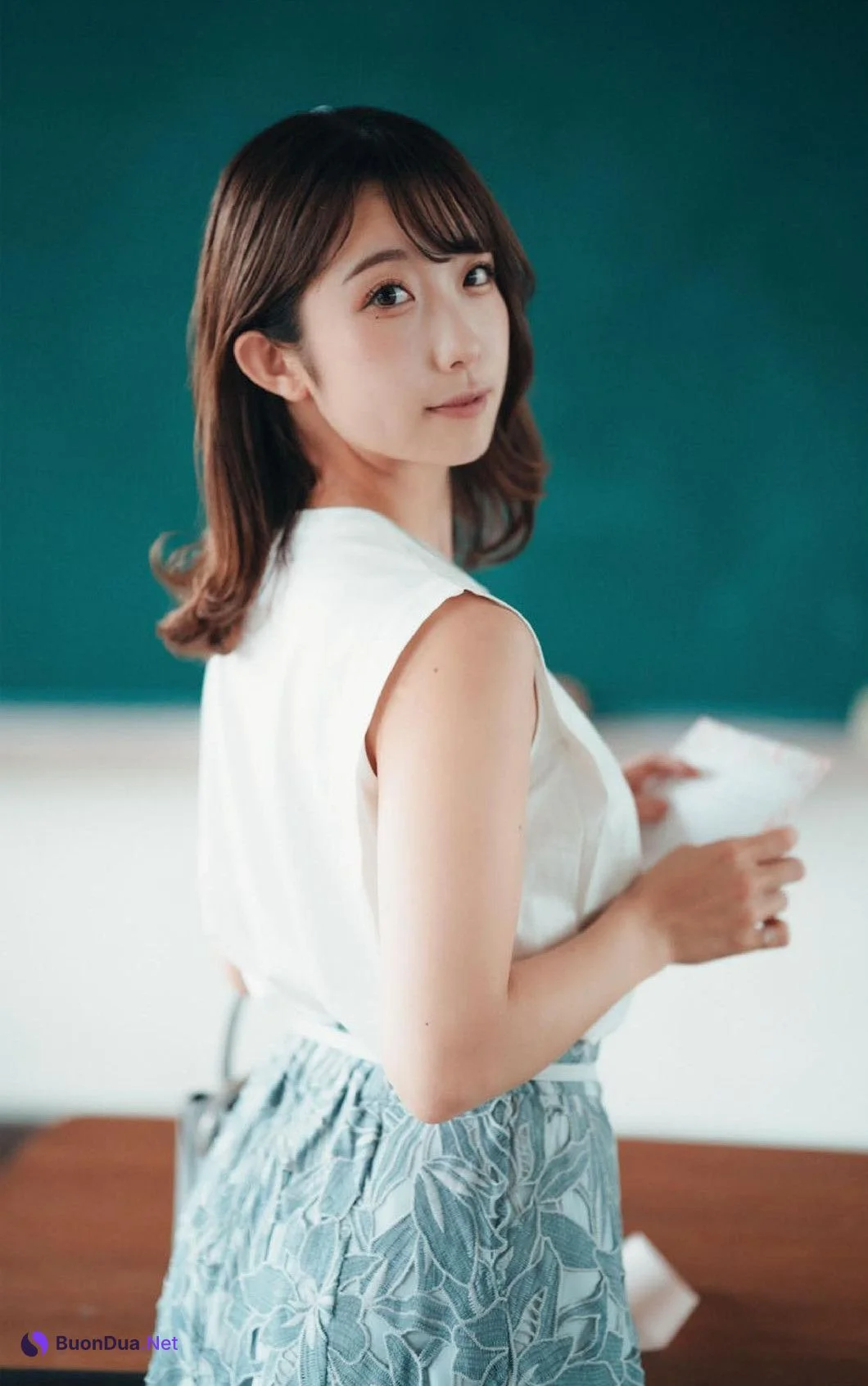 Momo Taiga 大河もも, グラビア写真集 「旬」 Set.03 - Photo 4