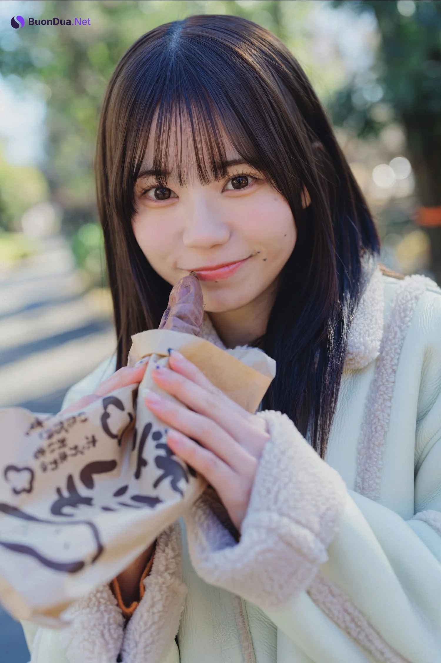 Momo Uenishi 上西萌々, FLASH 2025.04.08 (フラッシュ 2025年4月8日号) - Photo 10