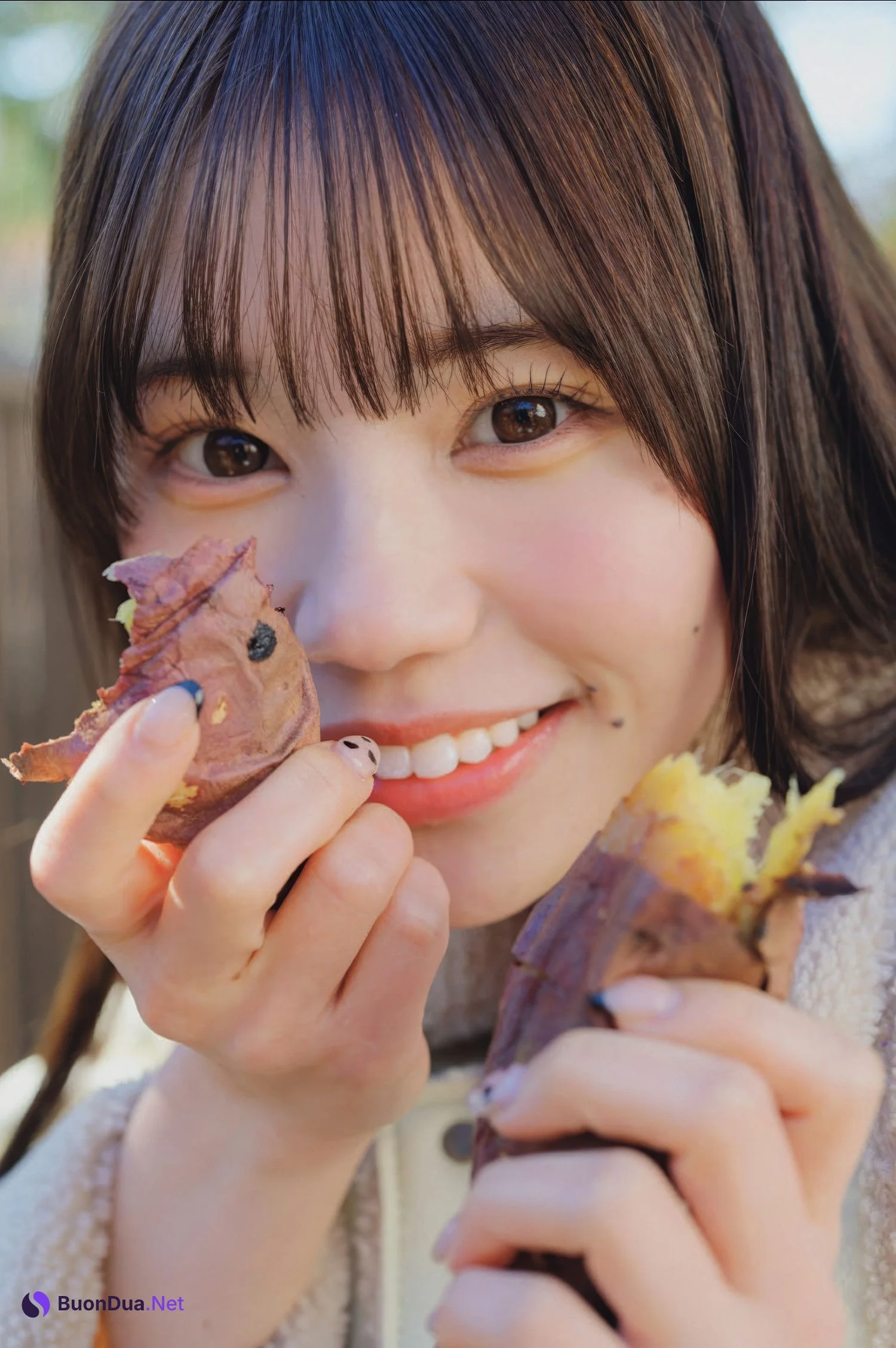 Momo Uenishi 上西萌々, FLASH 2025.04.08 (フラッシュ 2025年4月8日号) - Photo 11
