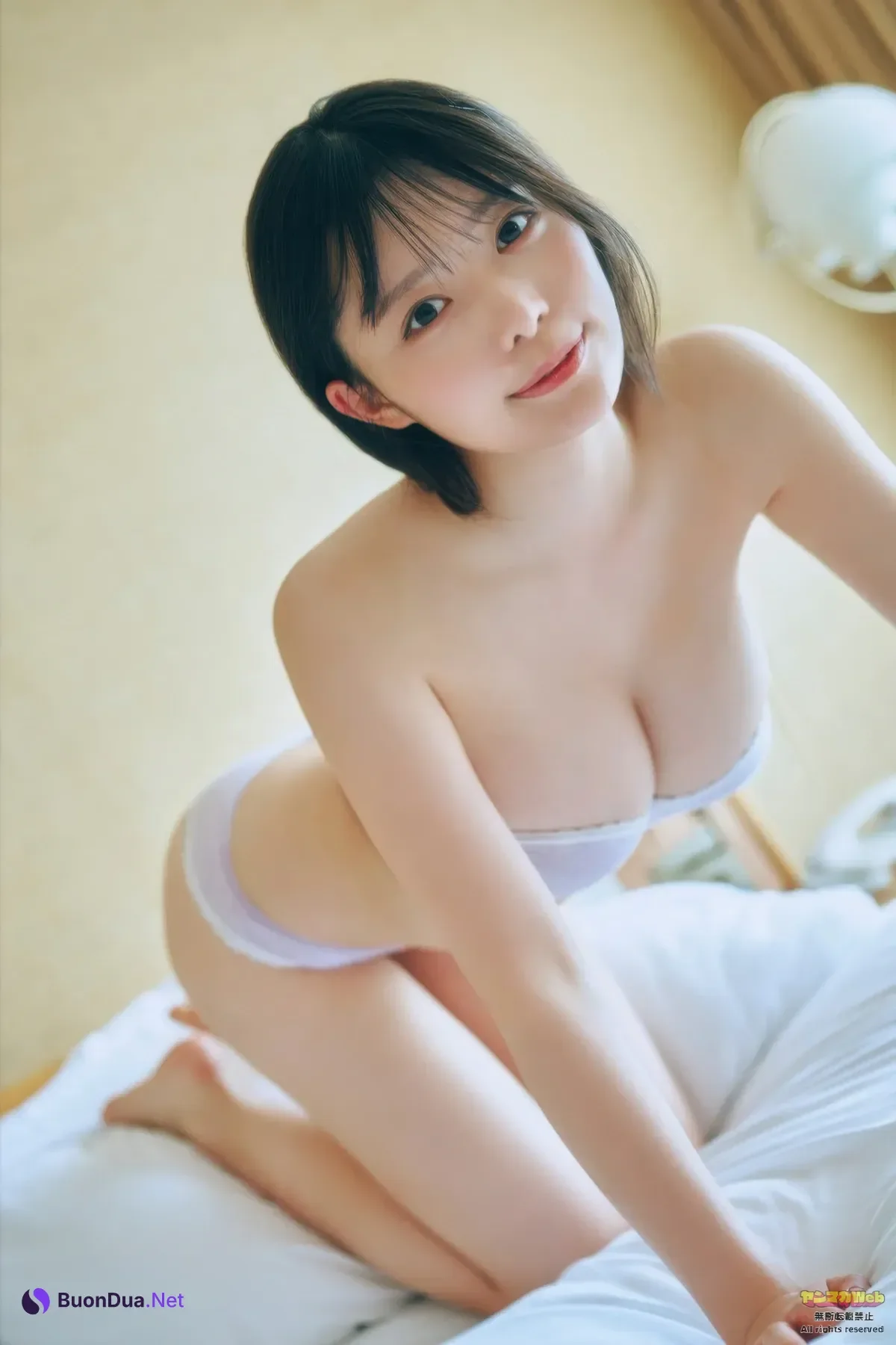 Momoha Takatsuru 高鶴桃羽, Young Magazine 2025 No.43 (ヤングマガジン 2025年43号) - Photo 7