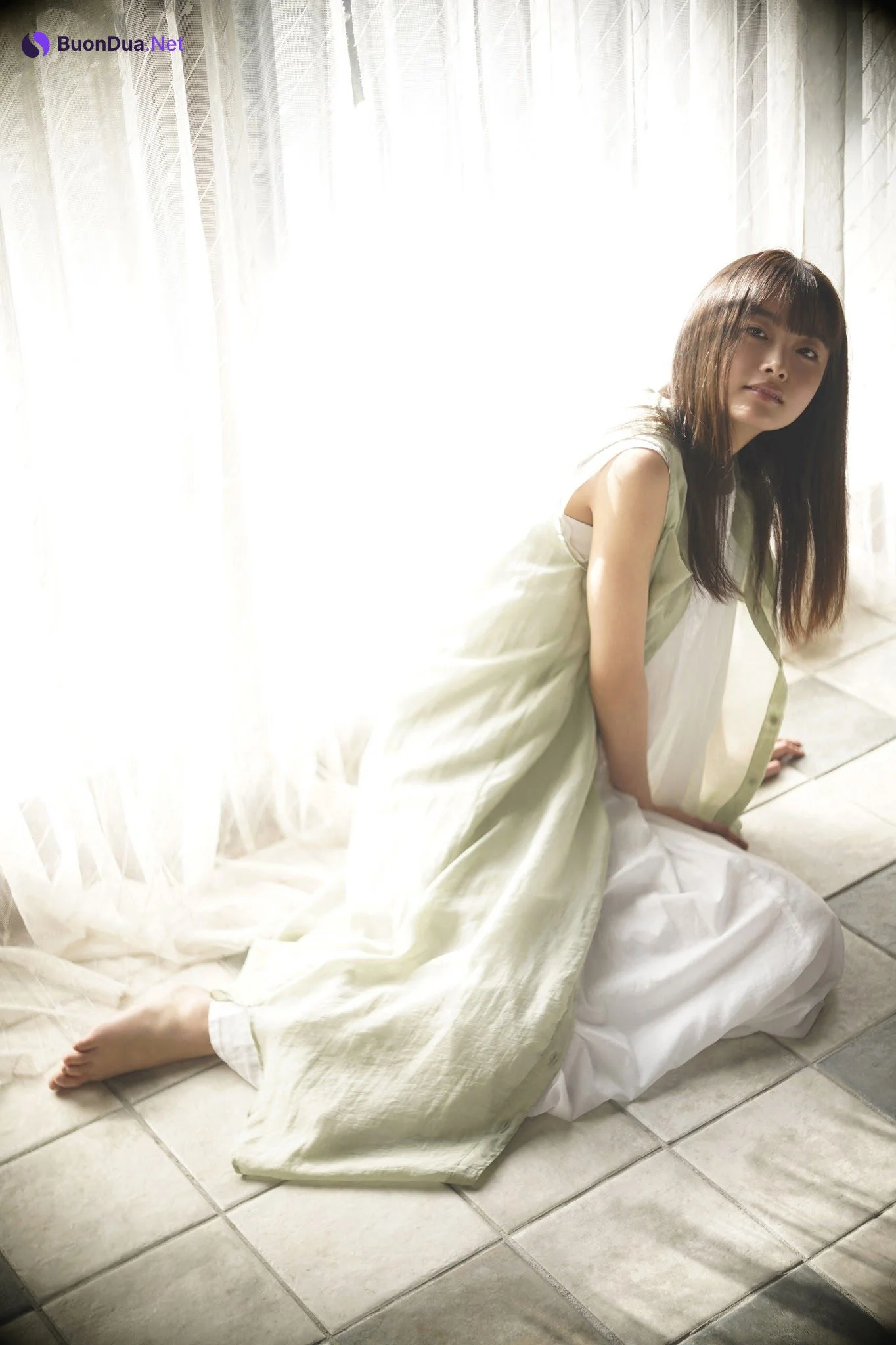 Momoka Goshima 五島百花, ヤンマガWeb ラから見るか？エモから見るか？ - Photo 6
