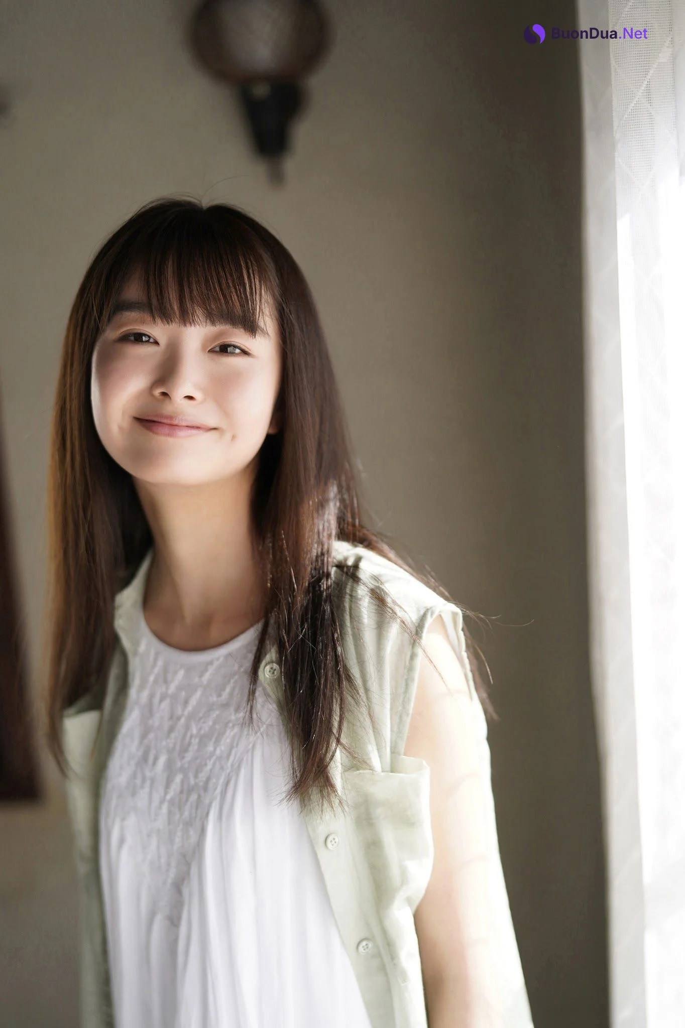 Momoka Goshima 五島百花, ヤンマガWeb ラから見るか？エモから見るか？ - Photo 7