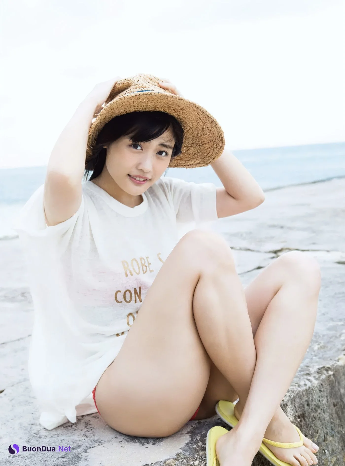 Momoka Ishida 石田桃香, 1st 写真集 [MOMOKA] Set.02 - Photo 16