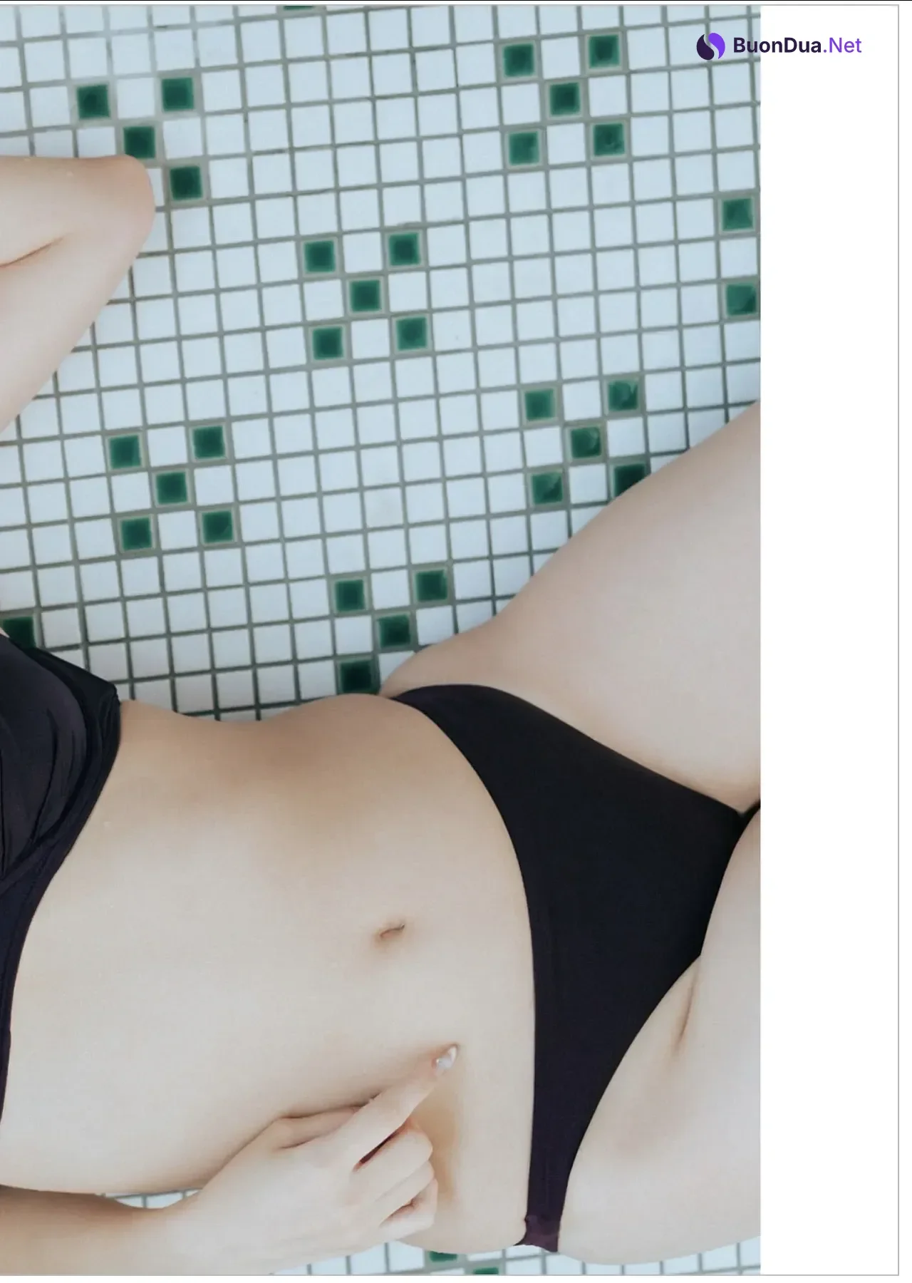 Momoka Kibe 木部桃花, Weekly Playboy 2025 No.45-46 (週刊プレイボーイ 2025年45-46号) - 写真 13