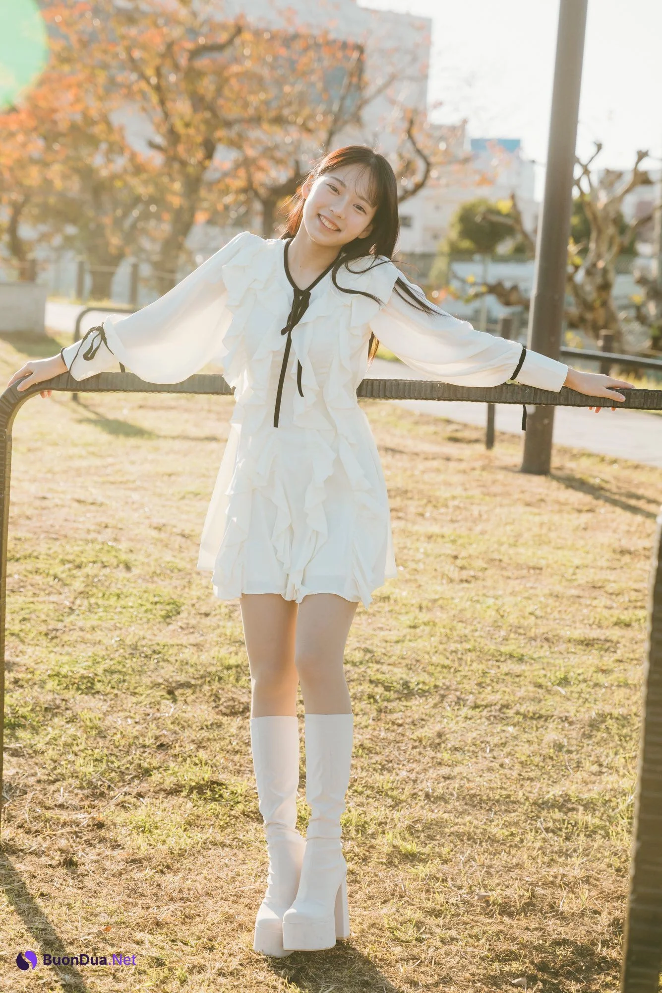 Momoka Okumura 奥村桃夏, Young Magazine 2025 No.17 (ヤングマガジン 2025年17号) - รูปภาพ 10