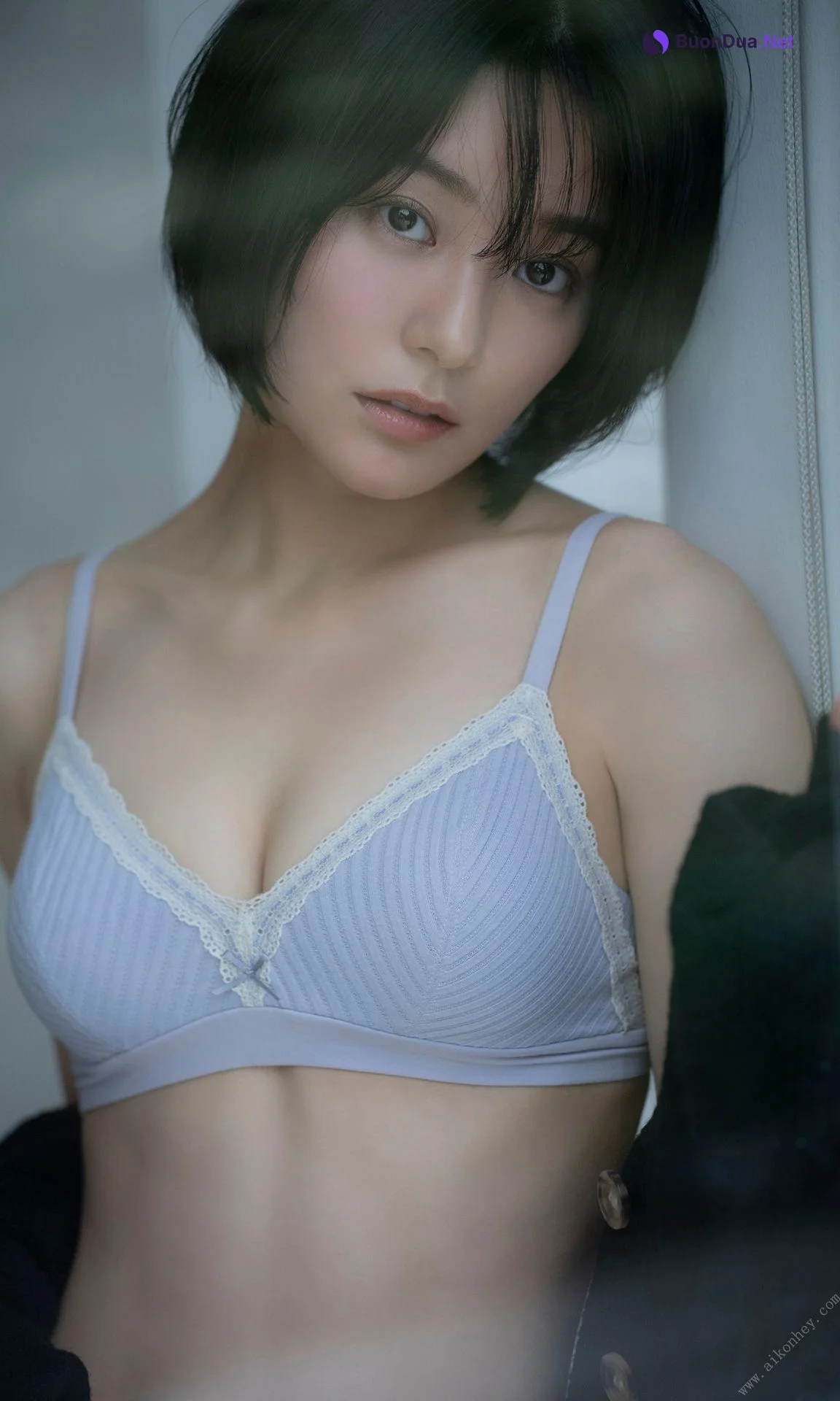 Momoko Arata 新田桃子, 週プレ Photo Book 「ドンブラ一人三役女優、初グラビア」 Set.02 - Photo 18