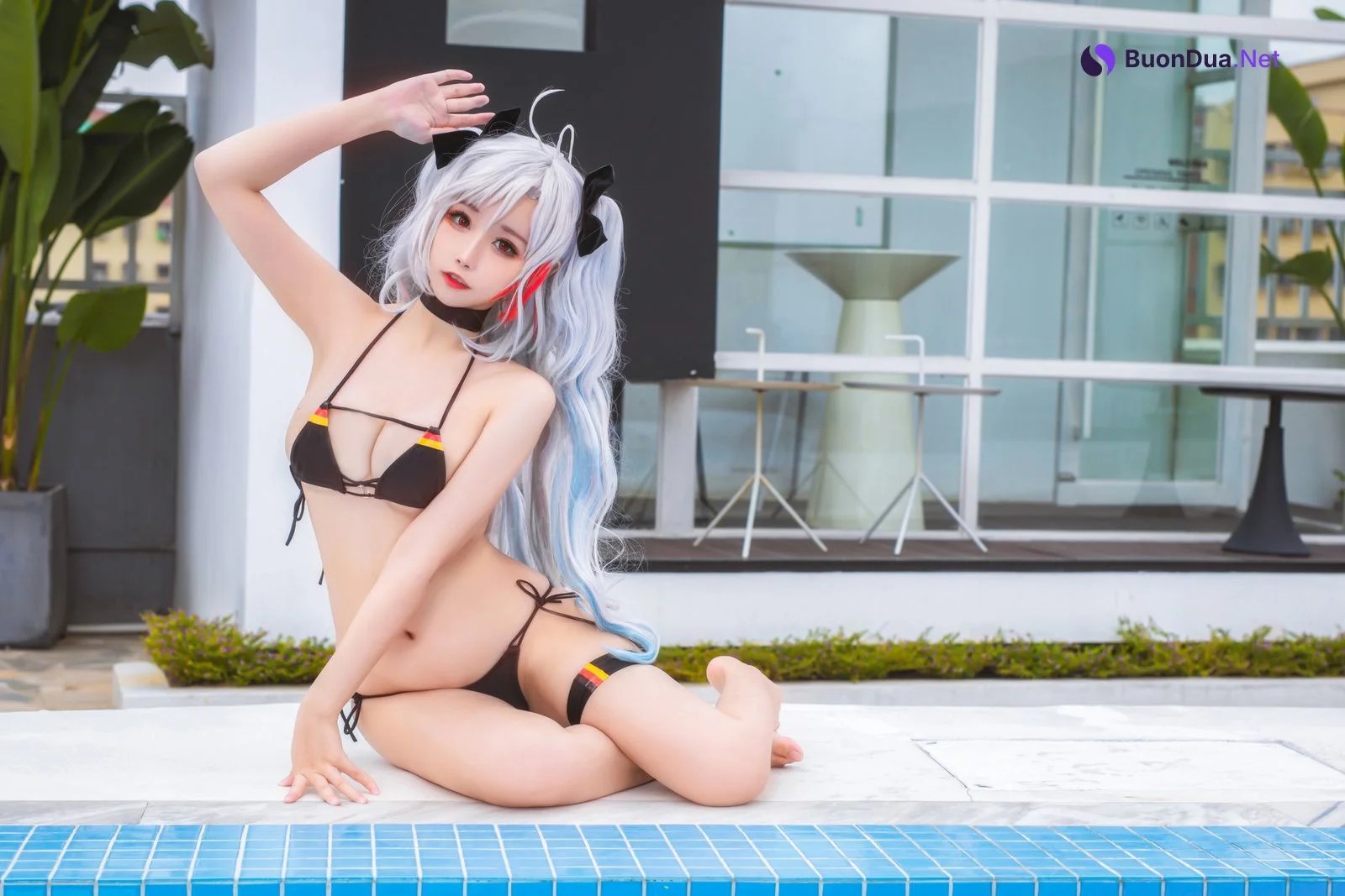 [Momoko葵葵] Prinz Eugen 欧根亲王 Bikini 水着 - Photo 3