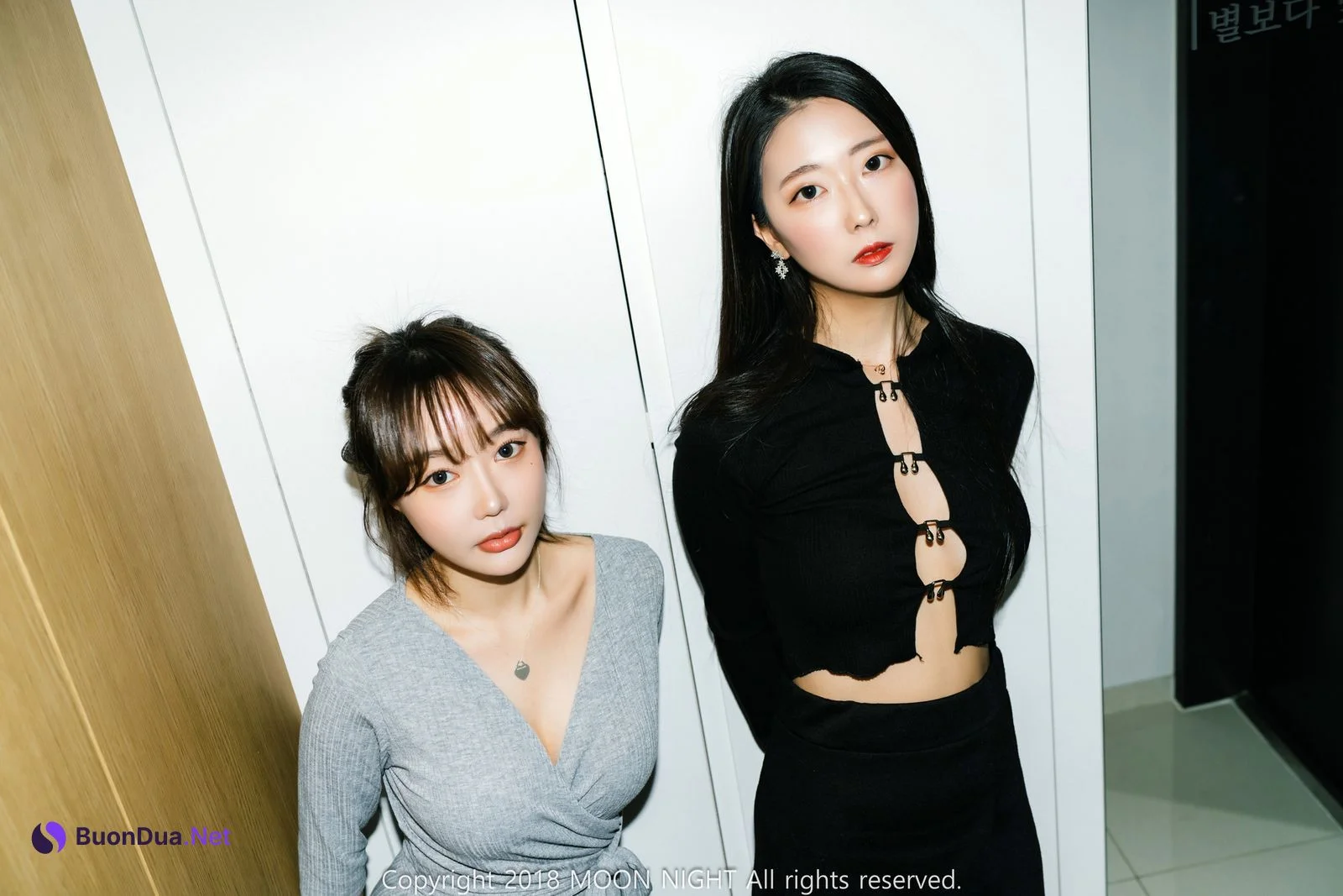 Mona 모나, Jucy 쥬시, [Moon Night Snap] Loveholic Vol.2 - Photo 3