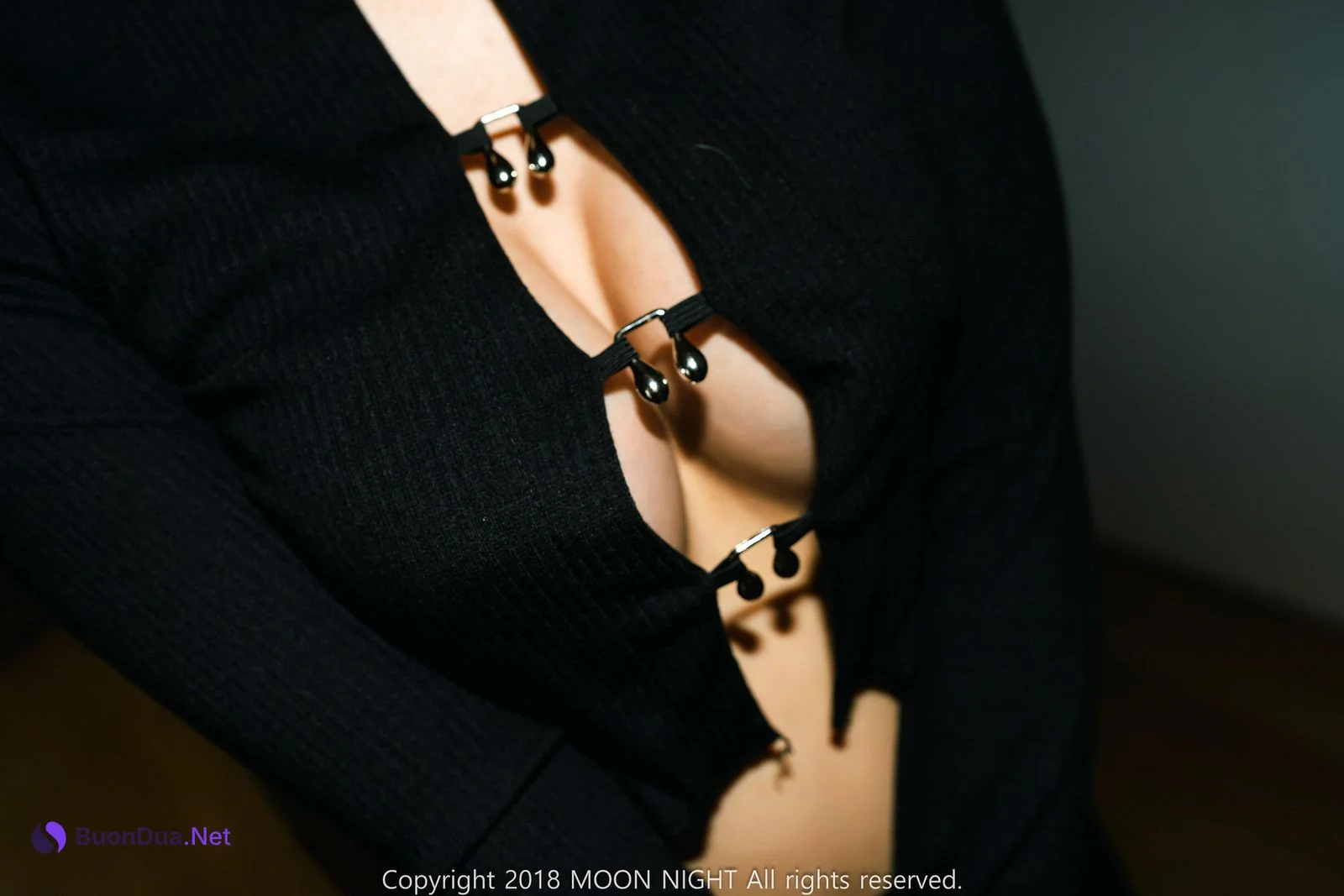 Mona 모나, Jucy 쥬시, [Moon Night Snap] Loveholic Vol.2 - Photo 6