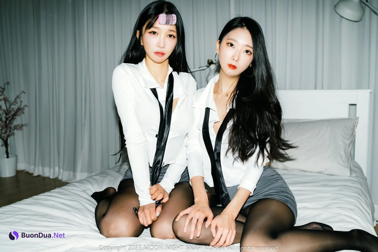 Mona 모나, Jucy 쥬시, Moon Night Snap “Stick” Set.01 - Photo 3