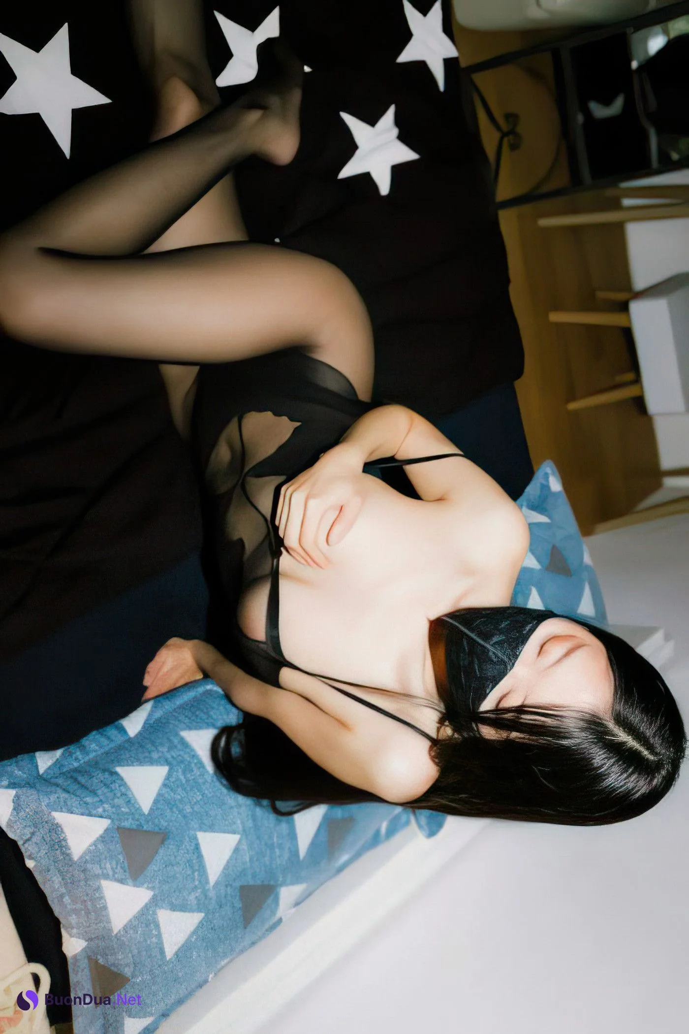 Mona 모나, Moon Night Snap ‘Black’ Set.01 - Photo 2