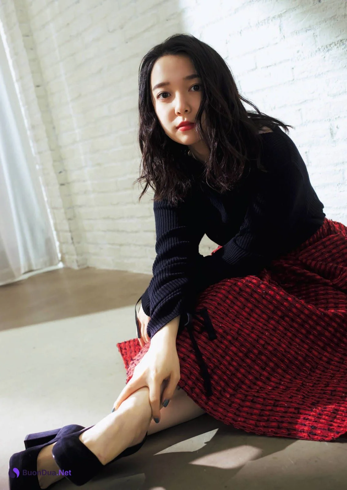 Mone Kamishiraishi 上白石萌音, Shukan Bunshun 2021.03.03 (週刊文春 2021年3月3日号) - Photo 3
