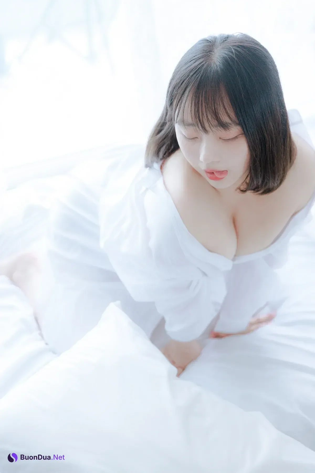 Mozzi 모찌, Photobook 「A Wet Day」 - Photo 6