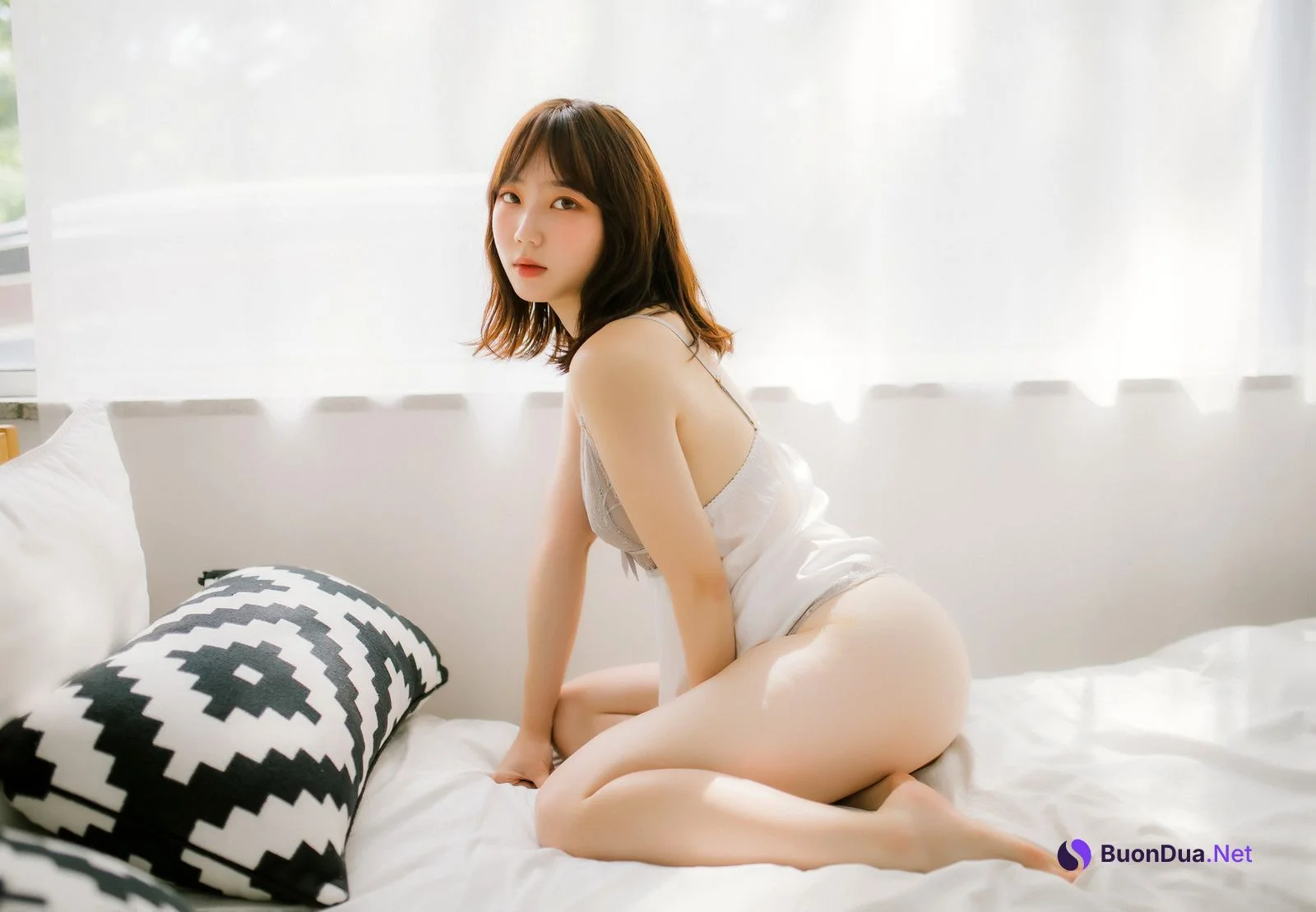Myua 뮤아, [Moon Night Snap] The Window B Set.02 - Photo 14