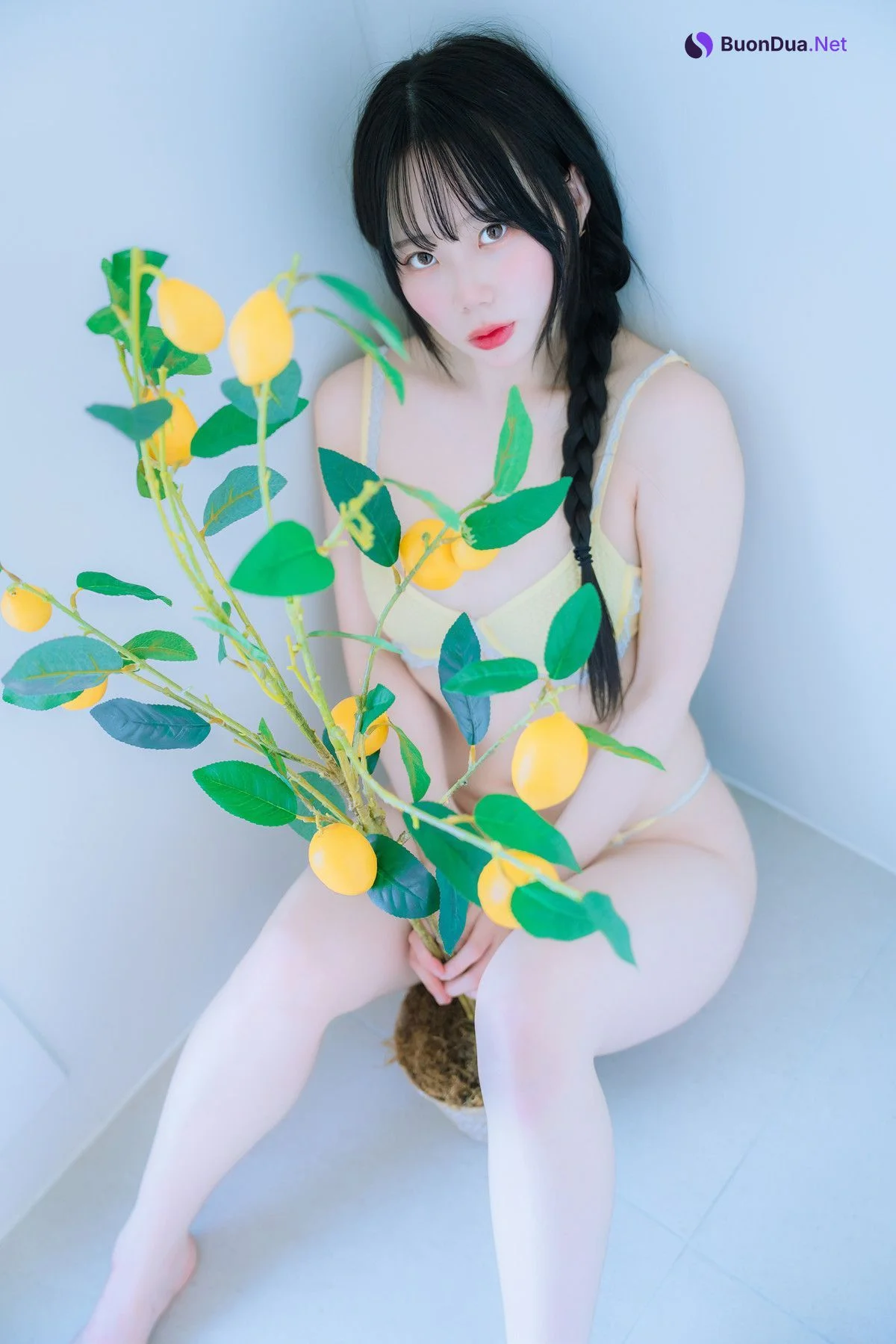 Myua 뮤아, Photobook ‘Lemon’ - Photo 10