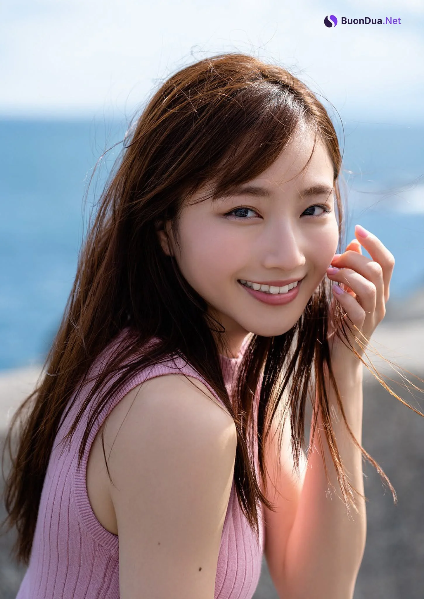 Nagisa Aoyama 青山なぎさ, Young Jump 2021 No.48 (ヤングジャンプ 2021年48号) - Photo 10