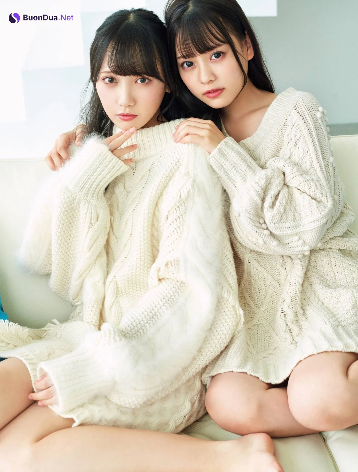 Nagisa Saito 齊藤なぎさ, Hitomi Suzuki 鈴木瞳美, FRIDAY 2021.01.01 (フライデー 2021年1月1日号) - Photo 3