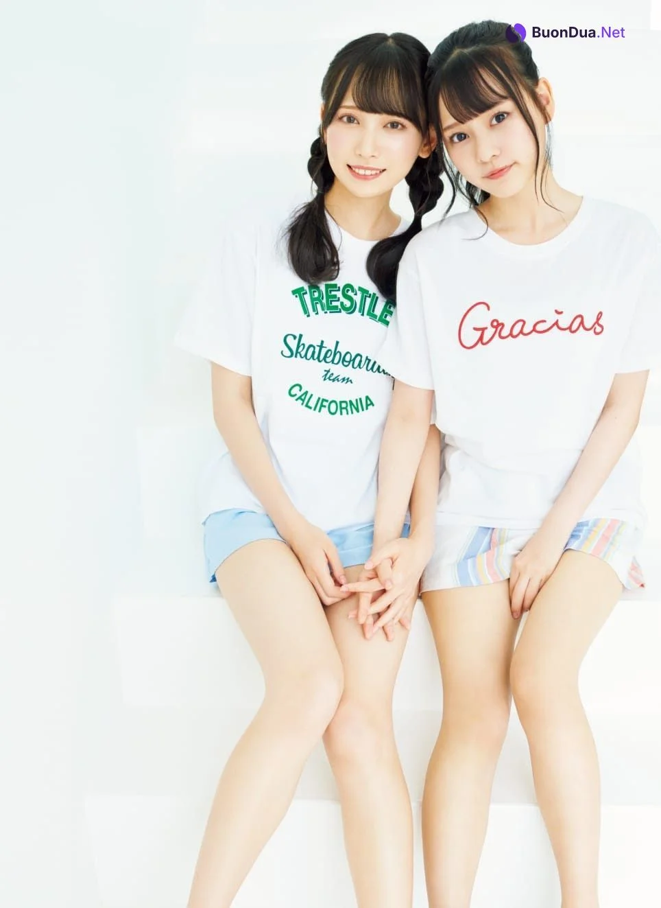 Nagisa Saito 齊藤なぎさ, Hitomi Suzuki 鈴木瞳美, FRIDAY 2021.01.01 (フライデー 2021年1月1日号) - Photo 5