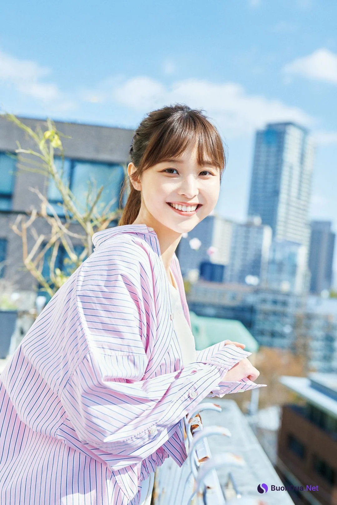 Nagisa Watanabe 渡邊渚, FLASH 2023.05.16 (フラッシュ 2023年5月16日号) - Photo 9