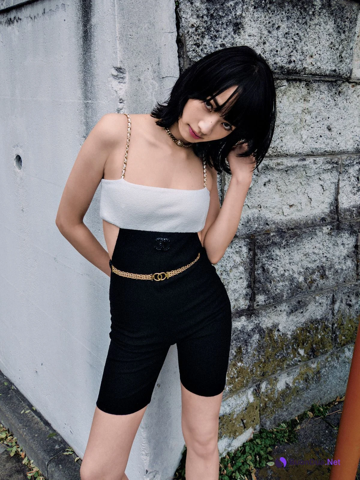 Nana Komatsu 小松菜奈, Harper’s Bazaar Japan ハーパーズ バザー 2022.05 - Photo 16