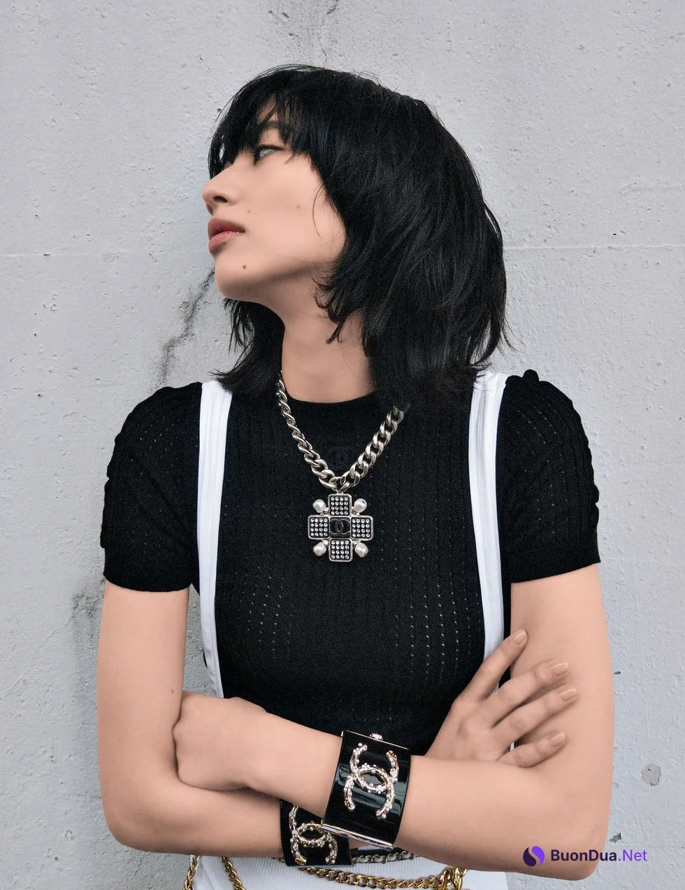 Nana Komatsu 小松菜奈, Harper’s Bazaar Japan ハーパーズ バザー 2022.05 - Photo 17