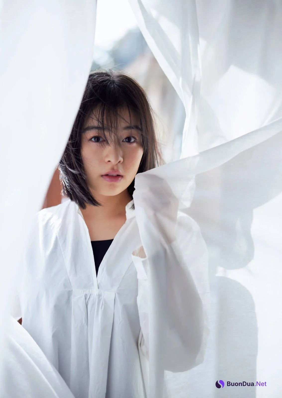 Nana Mori 森七菜, Shukan Bunshun 2021.03.10 (週刊文春 2021年3月10日号) - Photo 3