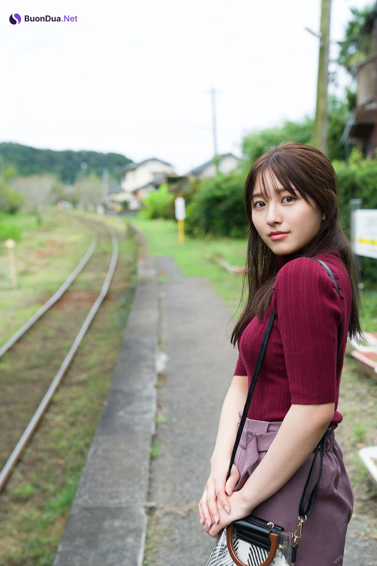 Nana Owada 大和田南那, スピ/サン グラビアフォトブック 「なーにゃと。」 Set.01 - Photo 18