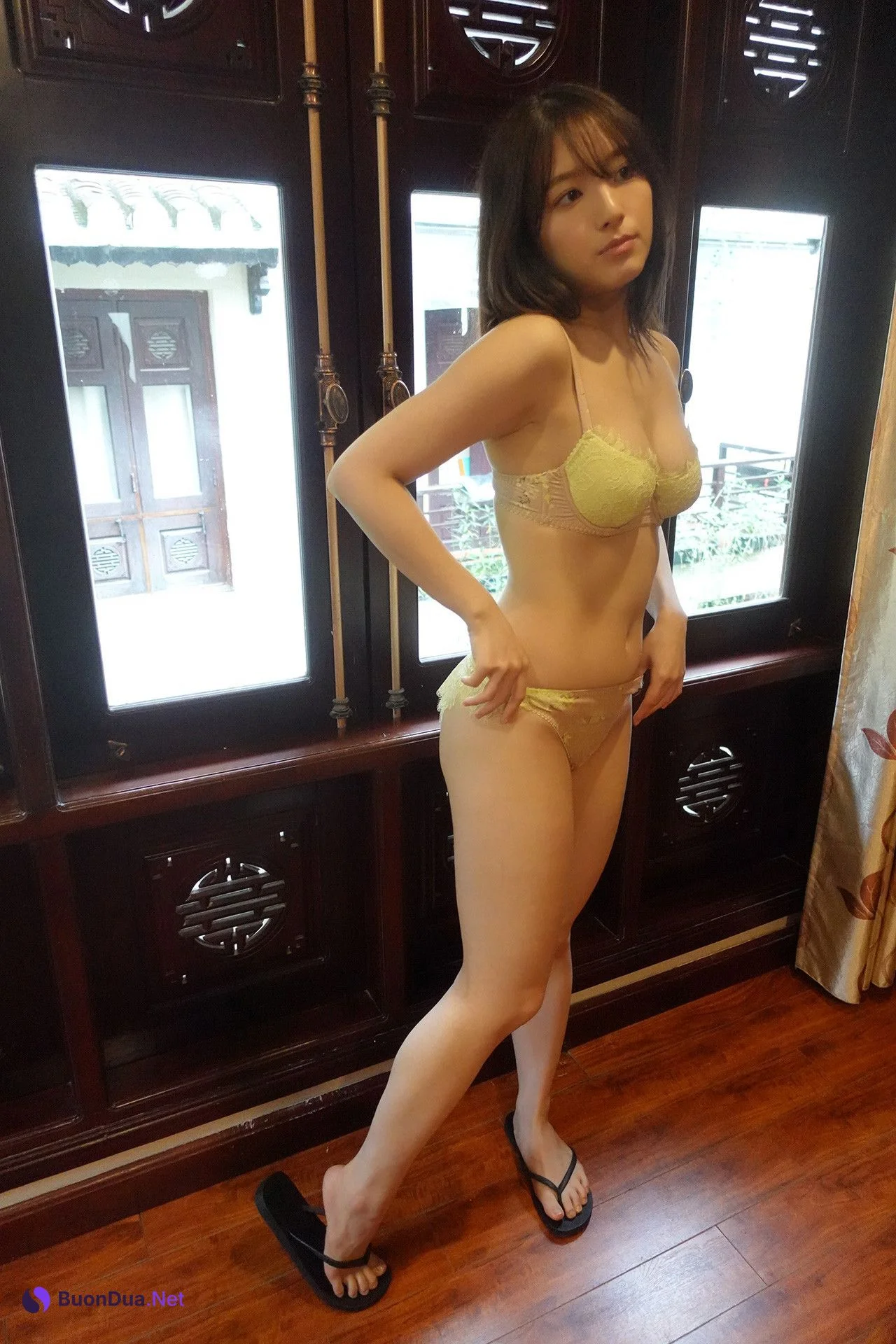 Nana Owada 大和田南那, 写真集 女子旅リアル特別版 [ずっと好きだった] Set.03 - Photo 10