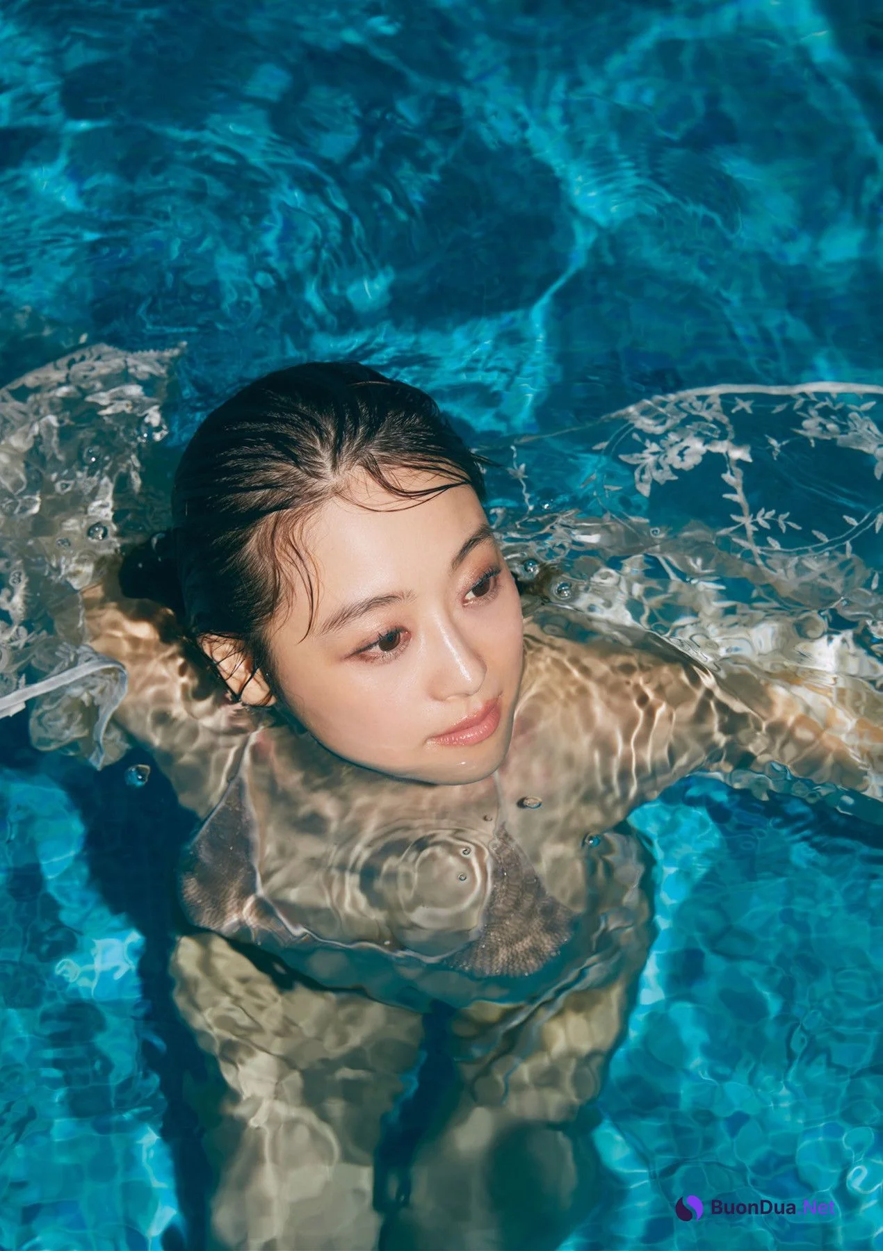 Nana Suzuki 鈴木奈々, 1st写真集 「Vivace」 Set.03 - Photo 8