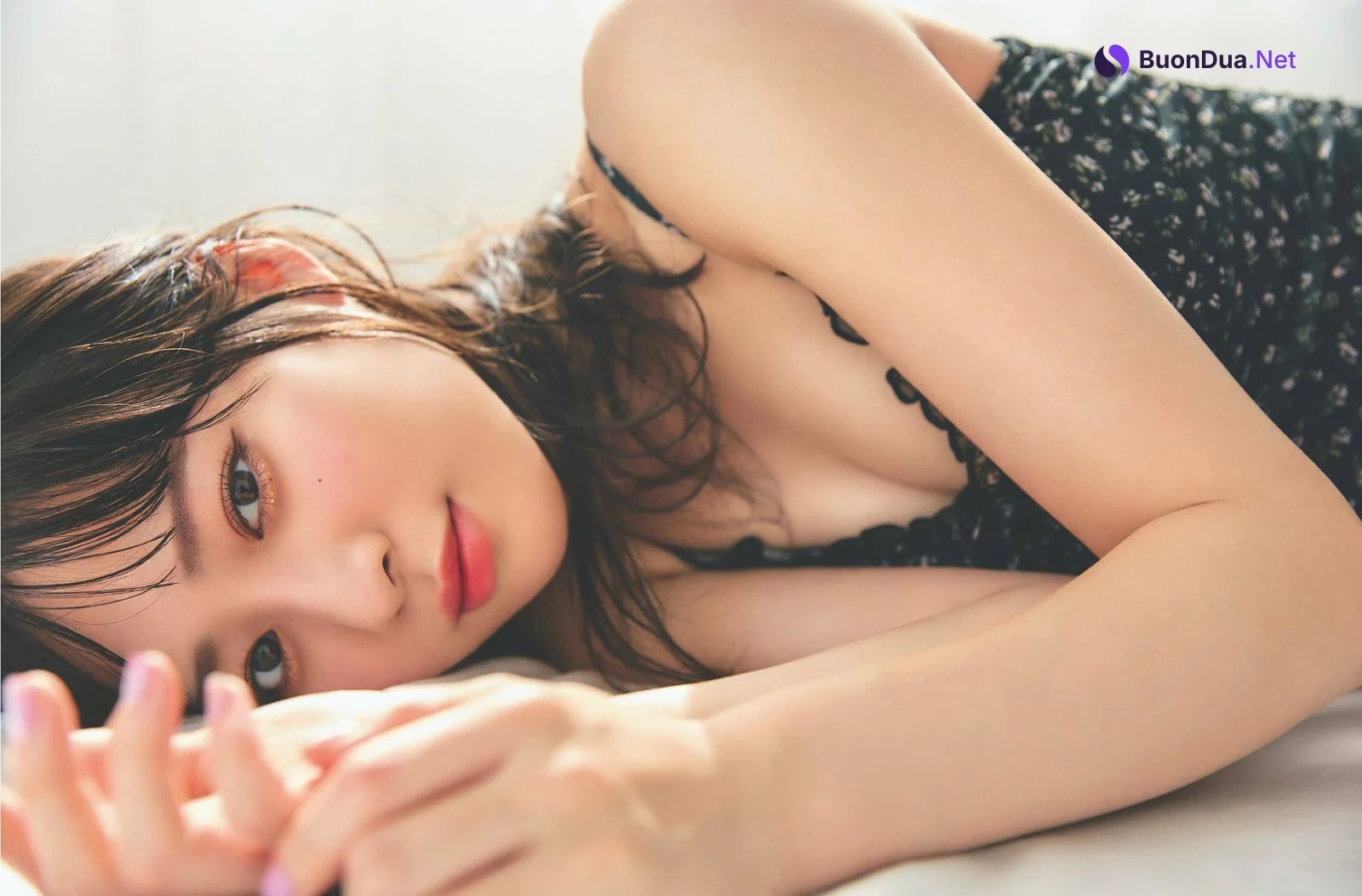 Nanaka Tomita 冨田菜々風, FRIDAY 2022.10.14 (フライデー 2022年10月14日号) - Photo 7