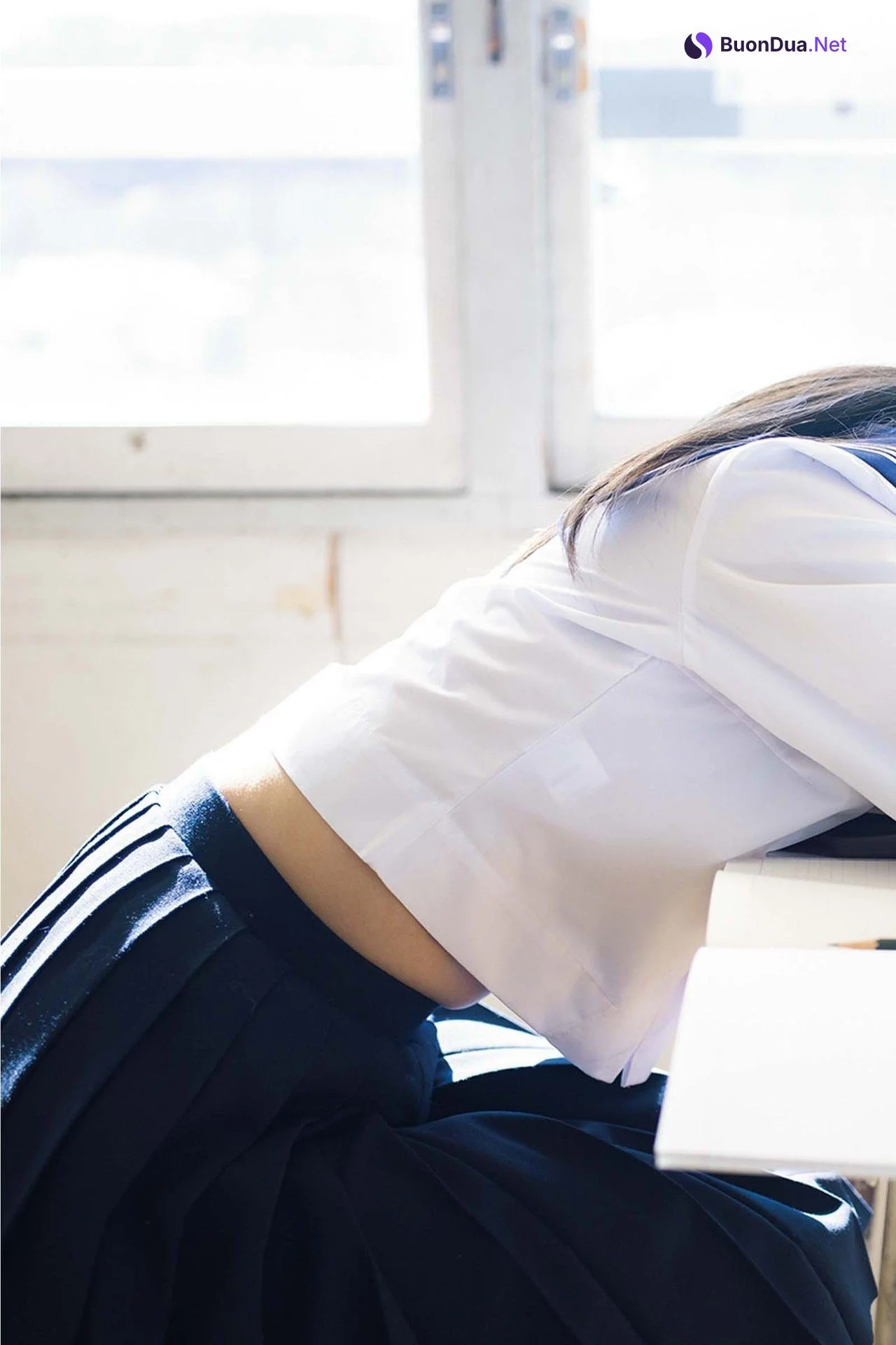 Nanako Kurosaki 黒嵜菜々子, デジタル写真集 ヤングキング [少女の卒業] - Photo 11