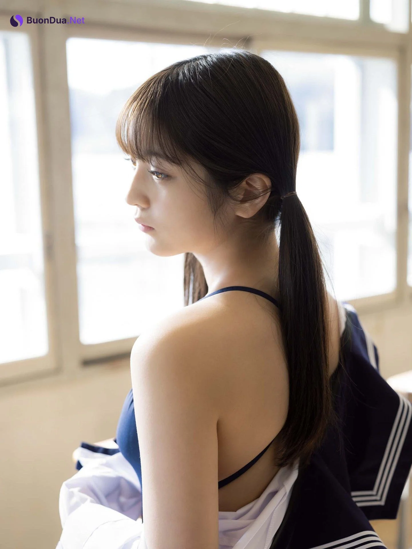Nanako Kurosaki 黒嵜菜々子, デジタル写真集 ヤングキング [少女の卒業] - Photo 19