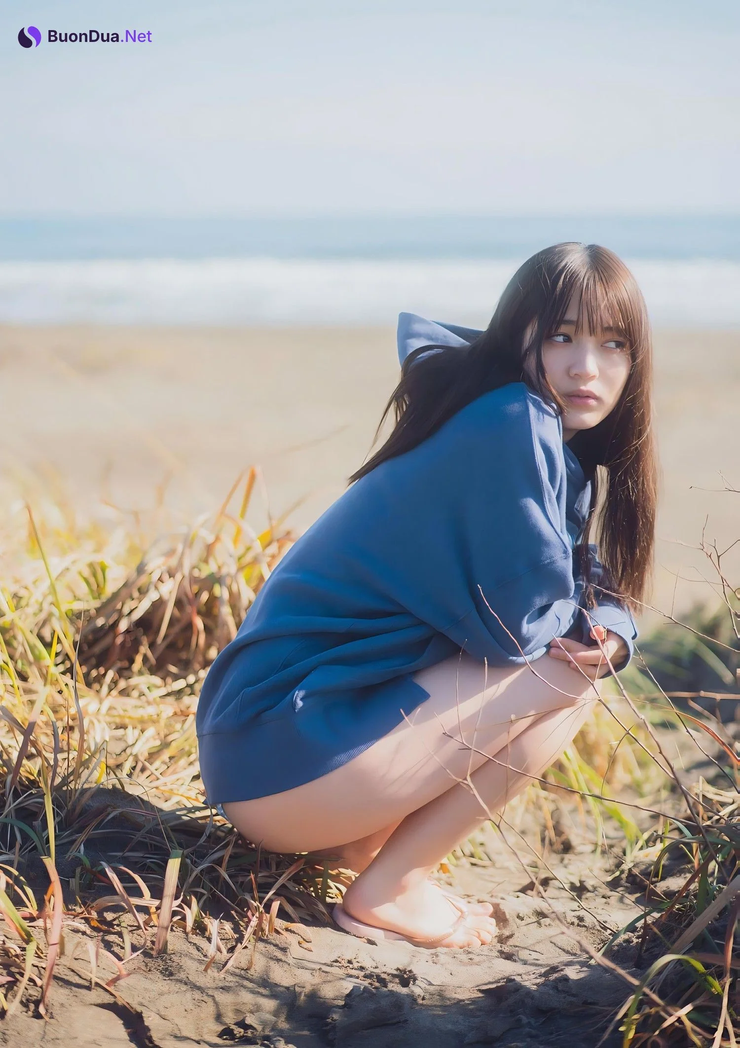 Nanako Kurosaki 黒嵜菜々子, B.L.T.デジタル写真集 「キミ想うキセツ。」 Set.01 - Photo 17