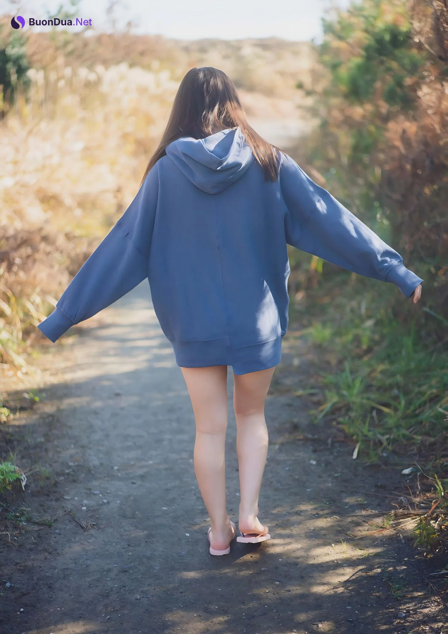 Nanako Kurosaki 黒嵜菜々子, B.L.T.デジタル写真集 「キミ想うキセツ。」 Set.01 - Photo 18