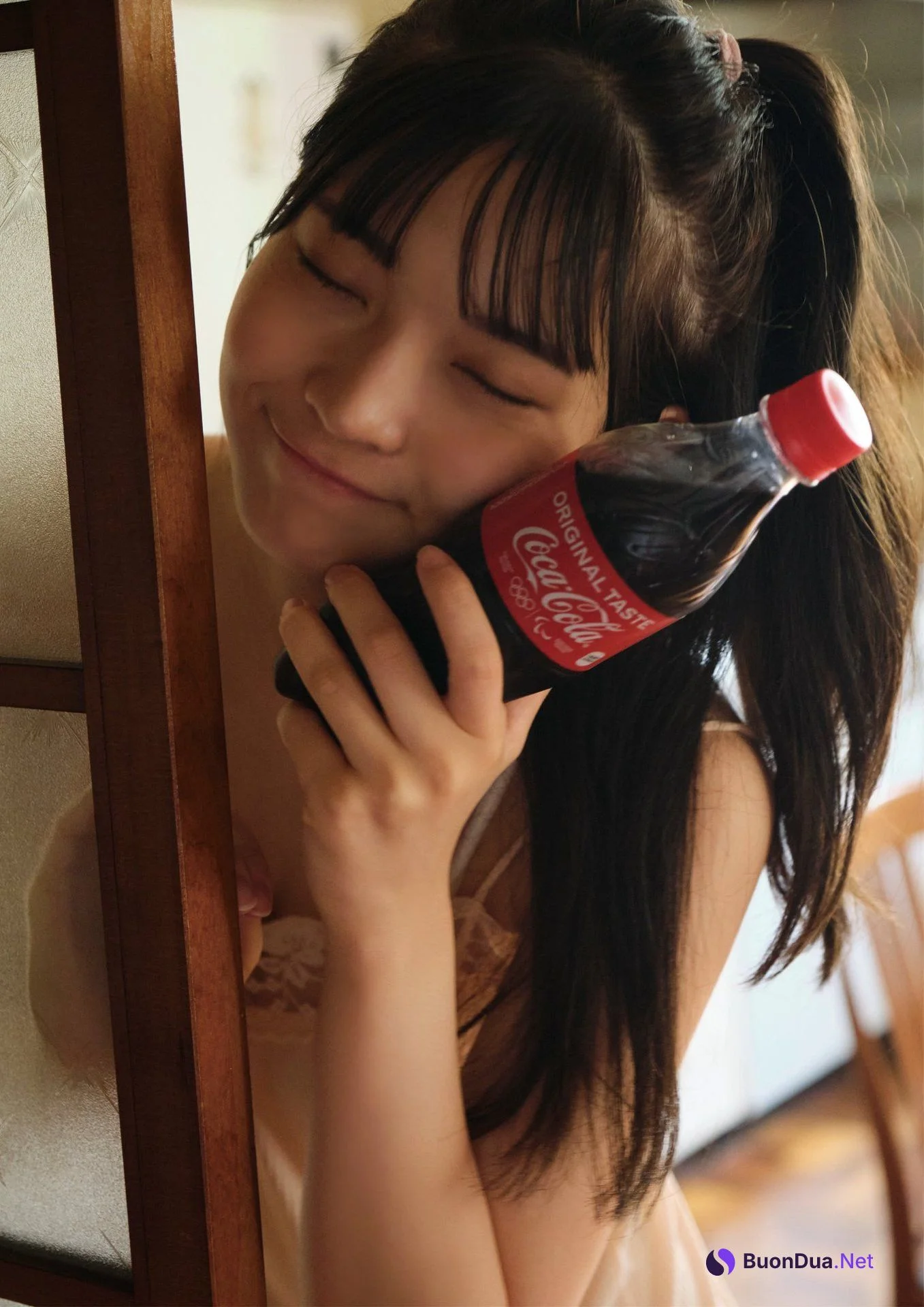 Nanako Kurosaki 黒嵜菜々子, BRODYデジタル写真集 「あの娘は天然色」 Set.03 - 사진 4