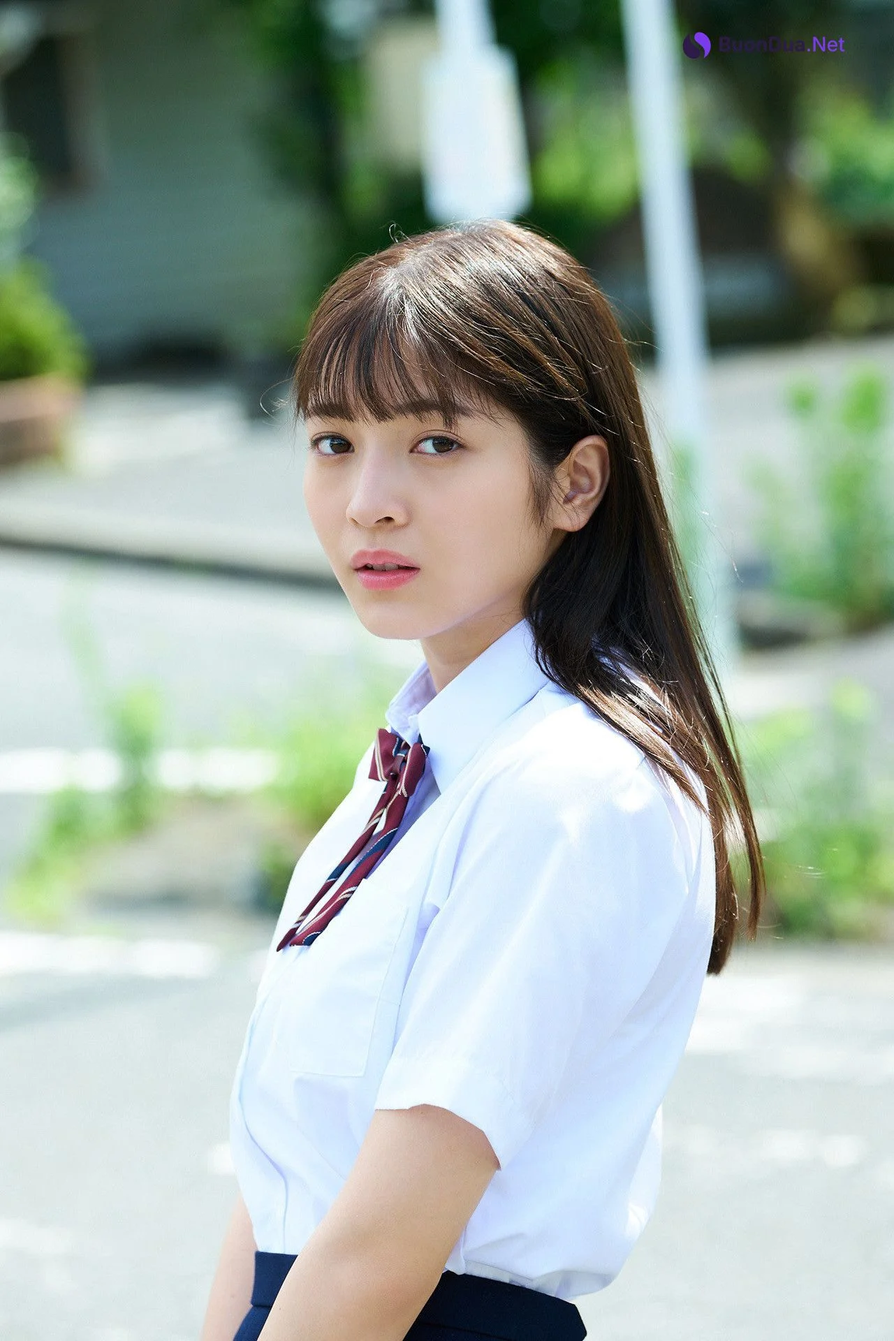 Nanako Kurosaki 黒嵜菜々子, FLASHデジタル写真集 「18歳、原石、輝く」 Set.01 - Photo 5