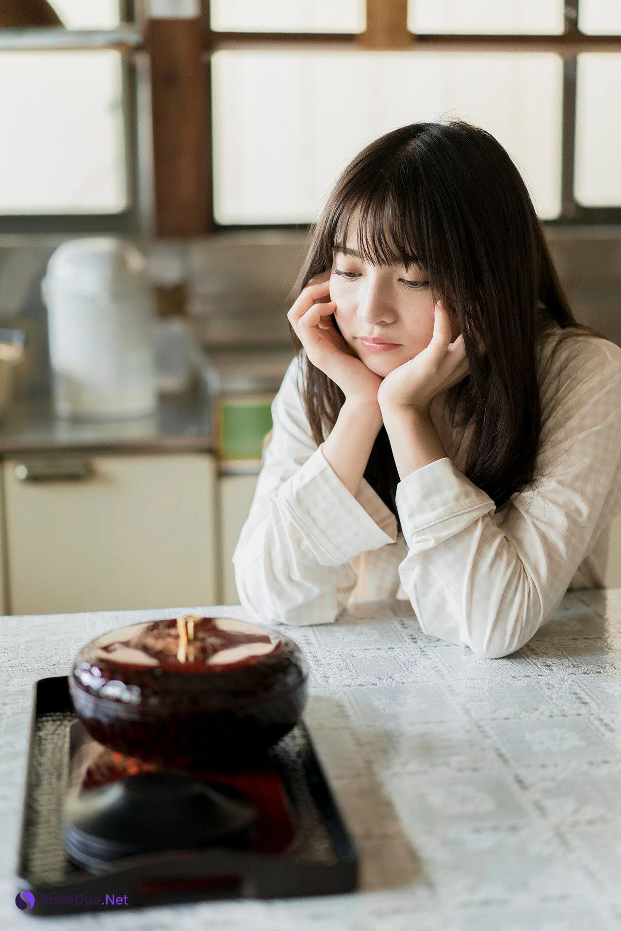 Nanako Kurosaki 黒嵜菜々子, FLASHデジタル写真集 「青春しよっか～日曜日の朝編～」 Set.01 - Photo 10
