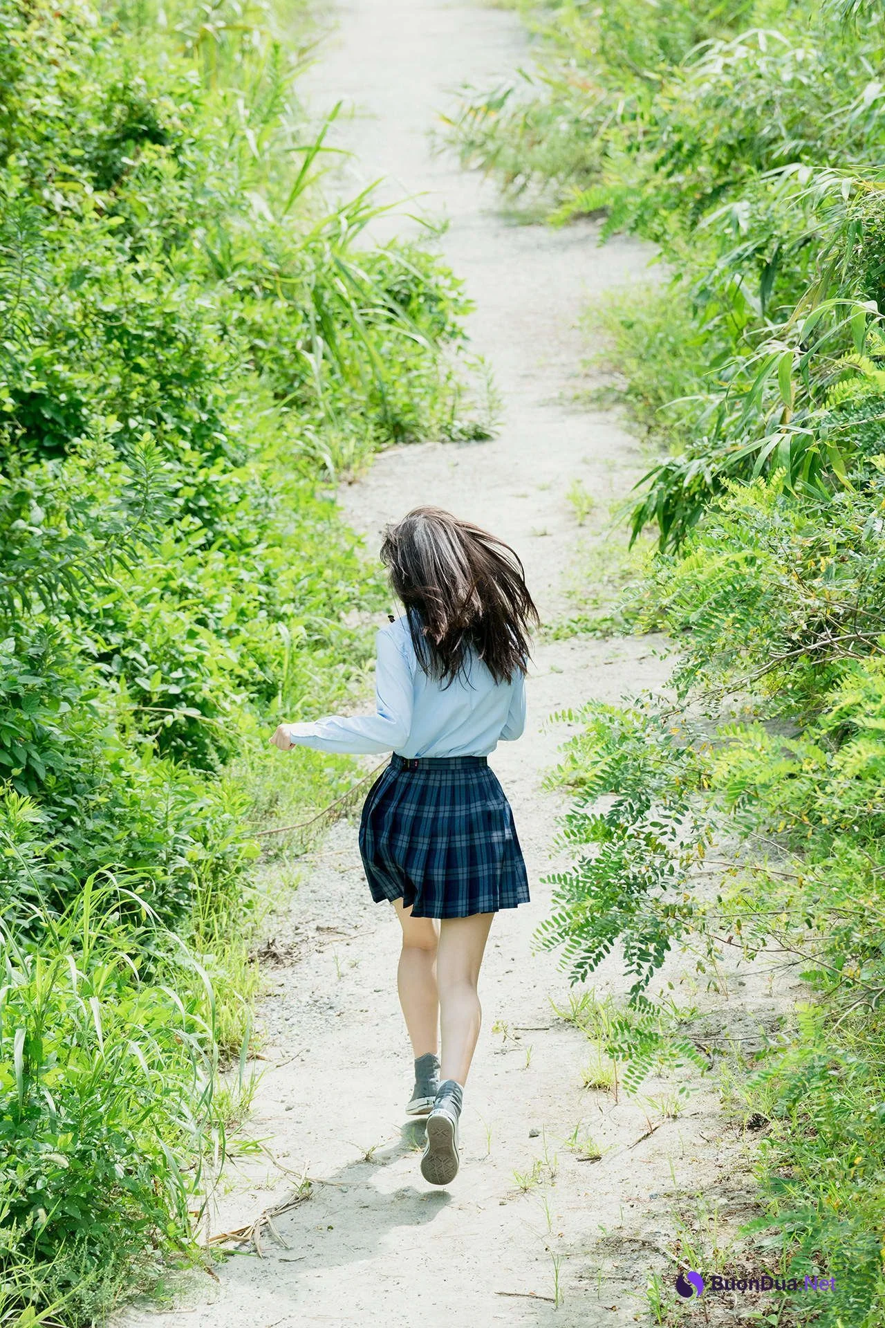 Nanako Kurosaki 黒嵜菜々子, FLASHデジタル写真集 「青春しよっか～夏の思い出編～」 Set.01 - Photo 7