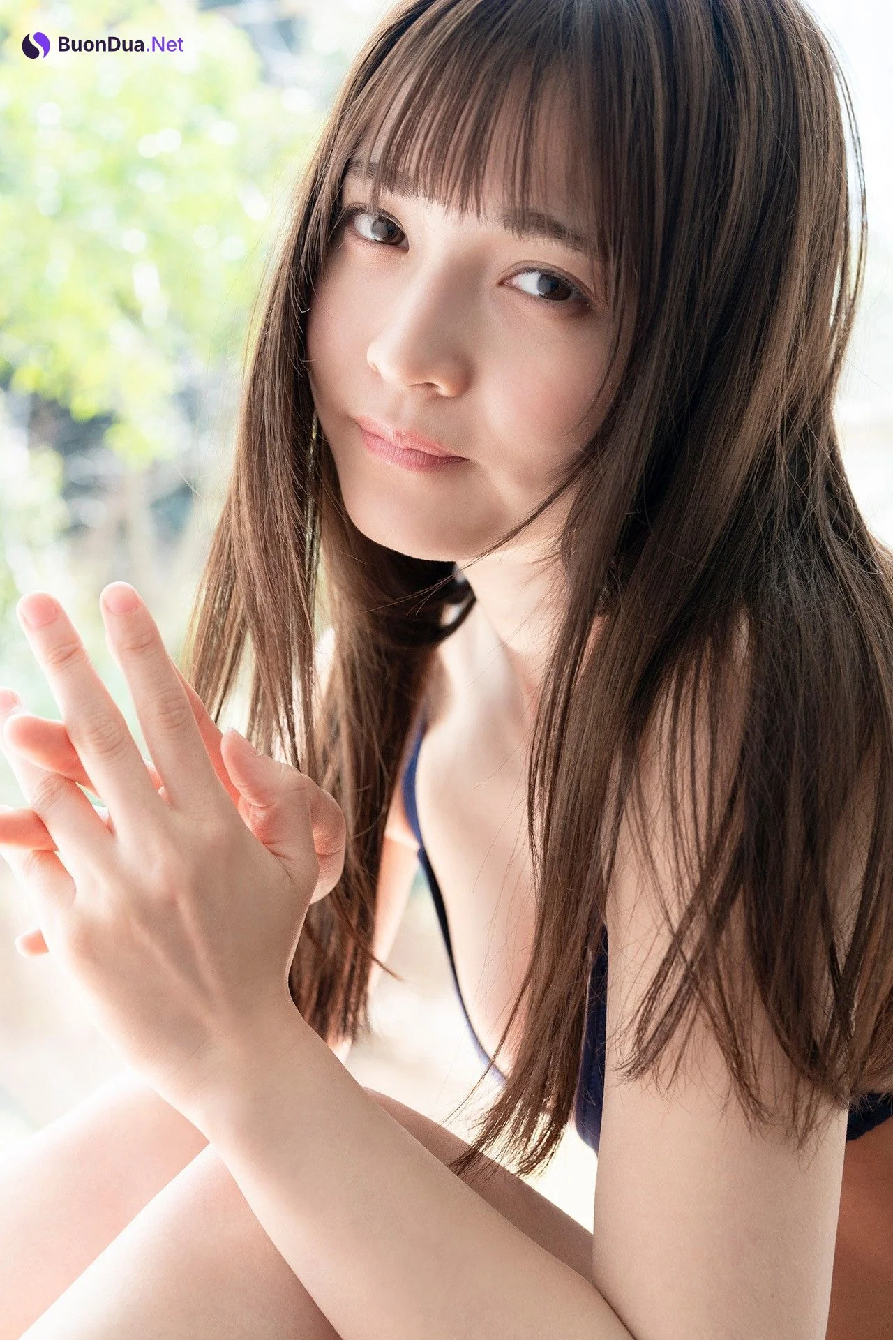 Nanako Kurosaki 黒嵜菜々子, FLASHデジタル写真集 「最後の制服」 Set.01 - Photo 10
