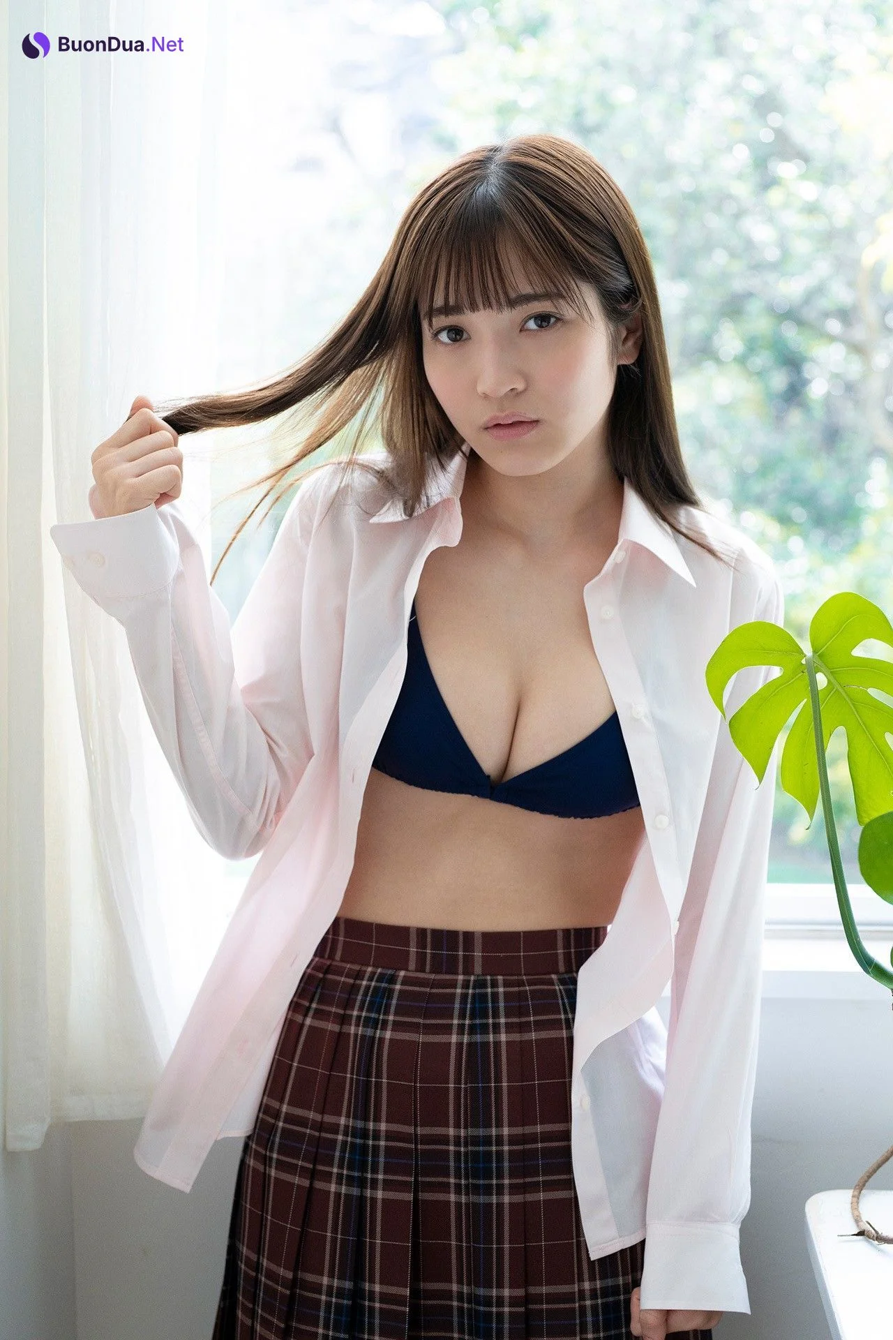 Nanako Kurosaki 黒嵜菜々子, FLASHデジタル写真集 「最後の制服」 Set.02 - Photo 12