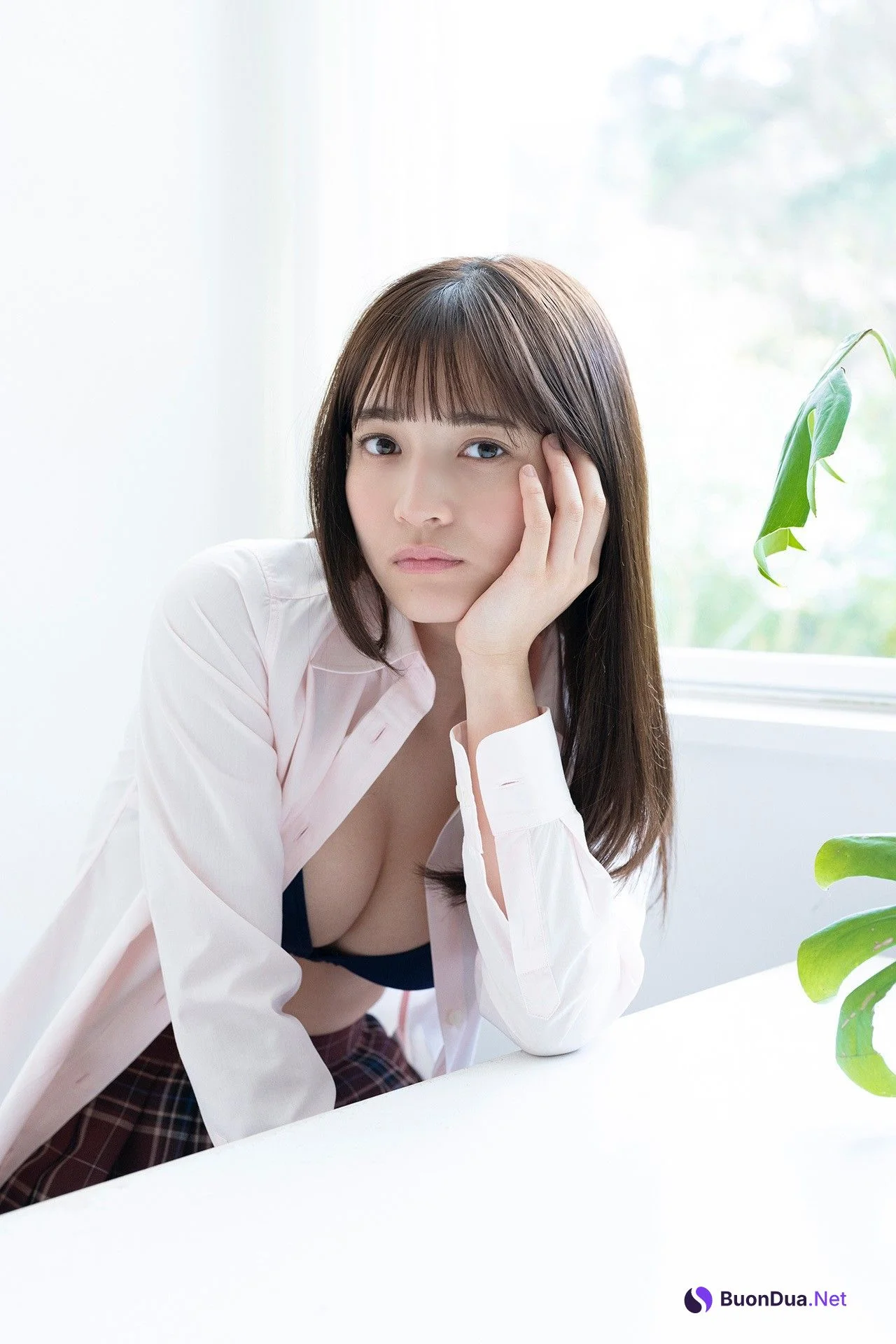 Nanako Kurosaki 黒嵜菜々子, FLASHデジタル写真集 「最後の制服」 Set.02 - Photo 9