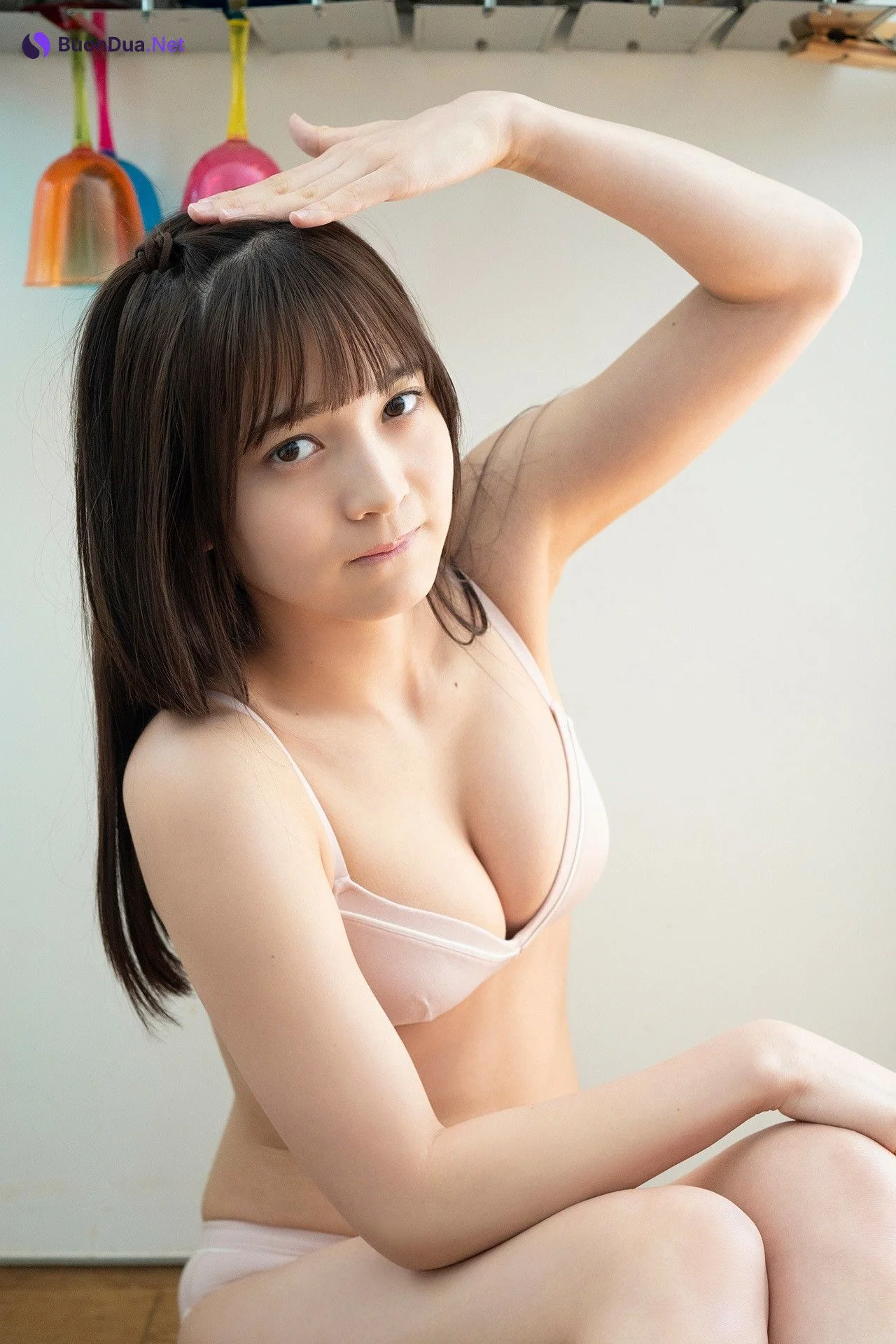 Nanako Kurosaki 黒嵜菜々子, FLASHデジタル写真集 「最後の制服」 Set.03 - Photo 16