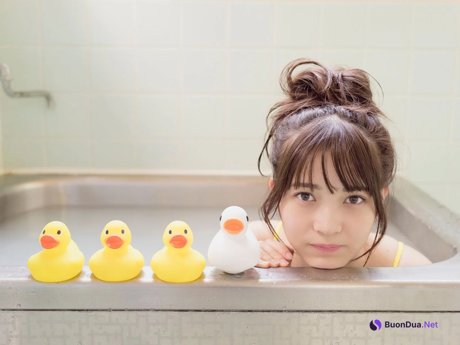 Nanako Kurosaki 黒嵜菜々子, FLASHデジタル写真集 「青春しよっか～日曜日の朝編～」 Set.04 - Photo 8