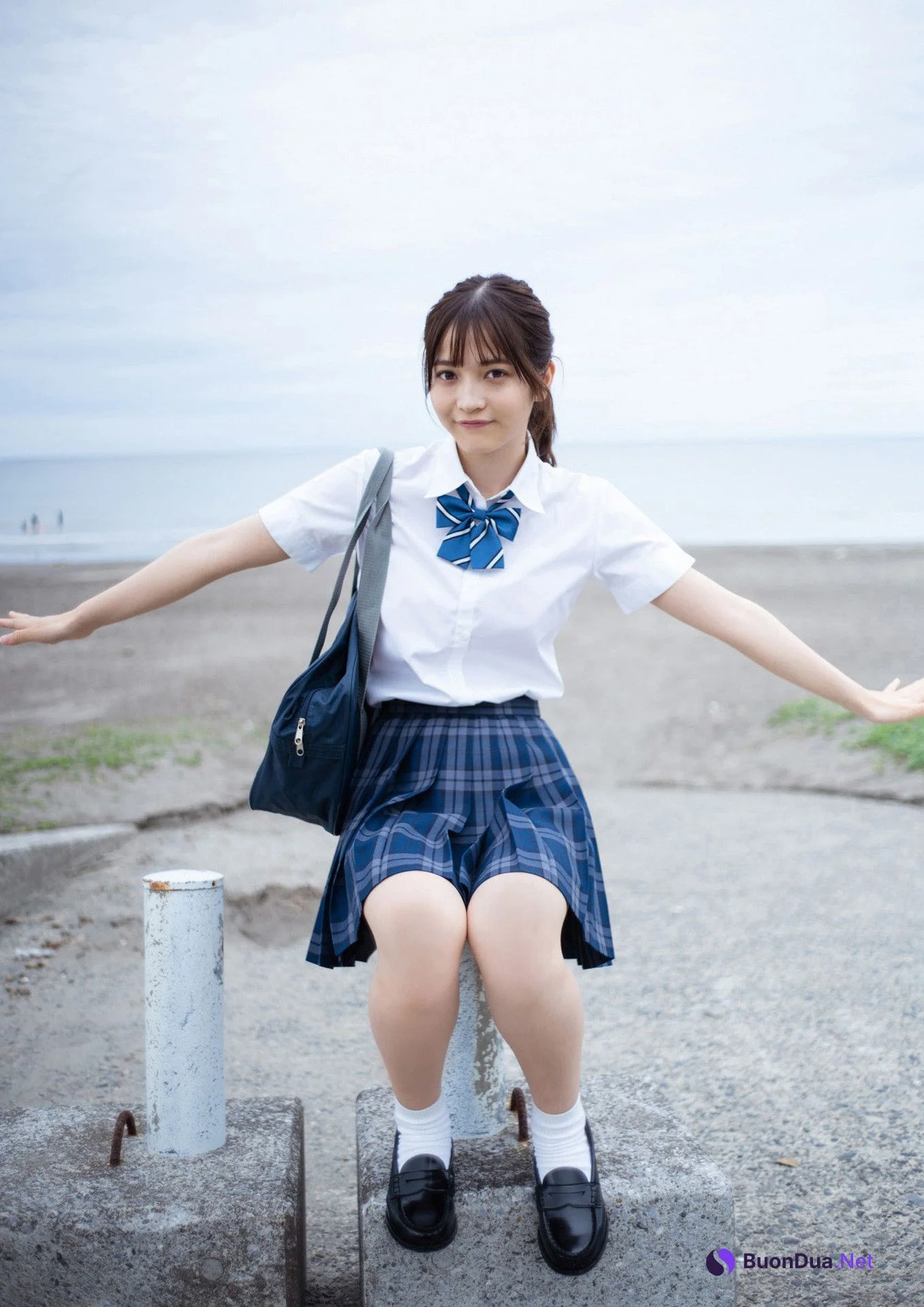 Nanako Kurosaki 黒嵜菜々子, 写真集 Gテレデジタル！ セーラー服を 脱がけないで！！ Set.01 - Photo 5