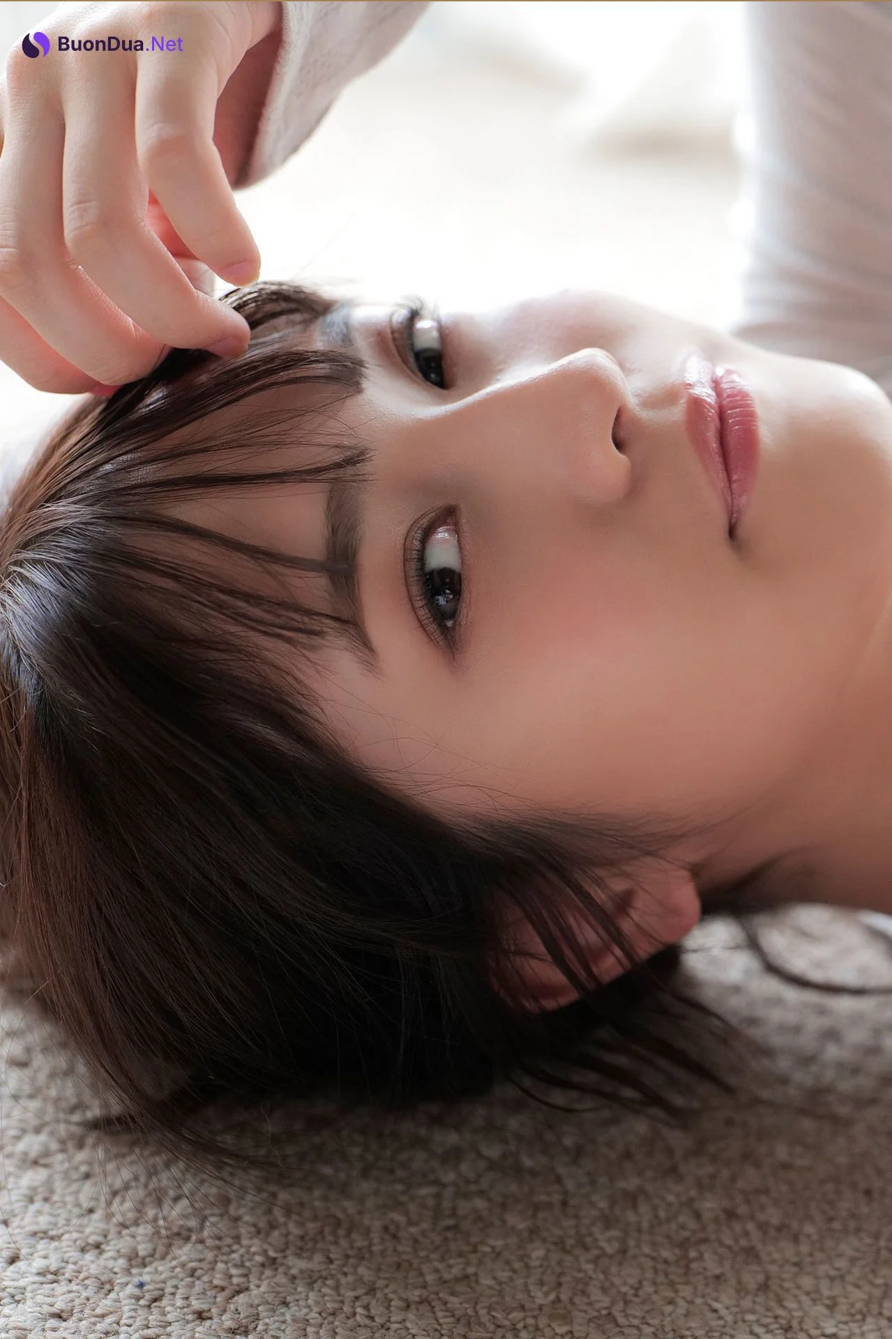 Nanako Kurosaki 黒嵜菜々子, ＦＲＩＤＡＹデジタル写真集 「日本一バズってるＢＩＫＩＮＩ ｖｏｌ．１」 Set.02 - รูปภาพ 20