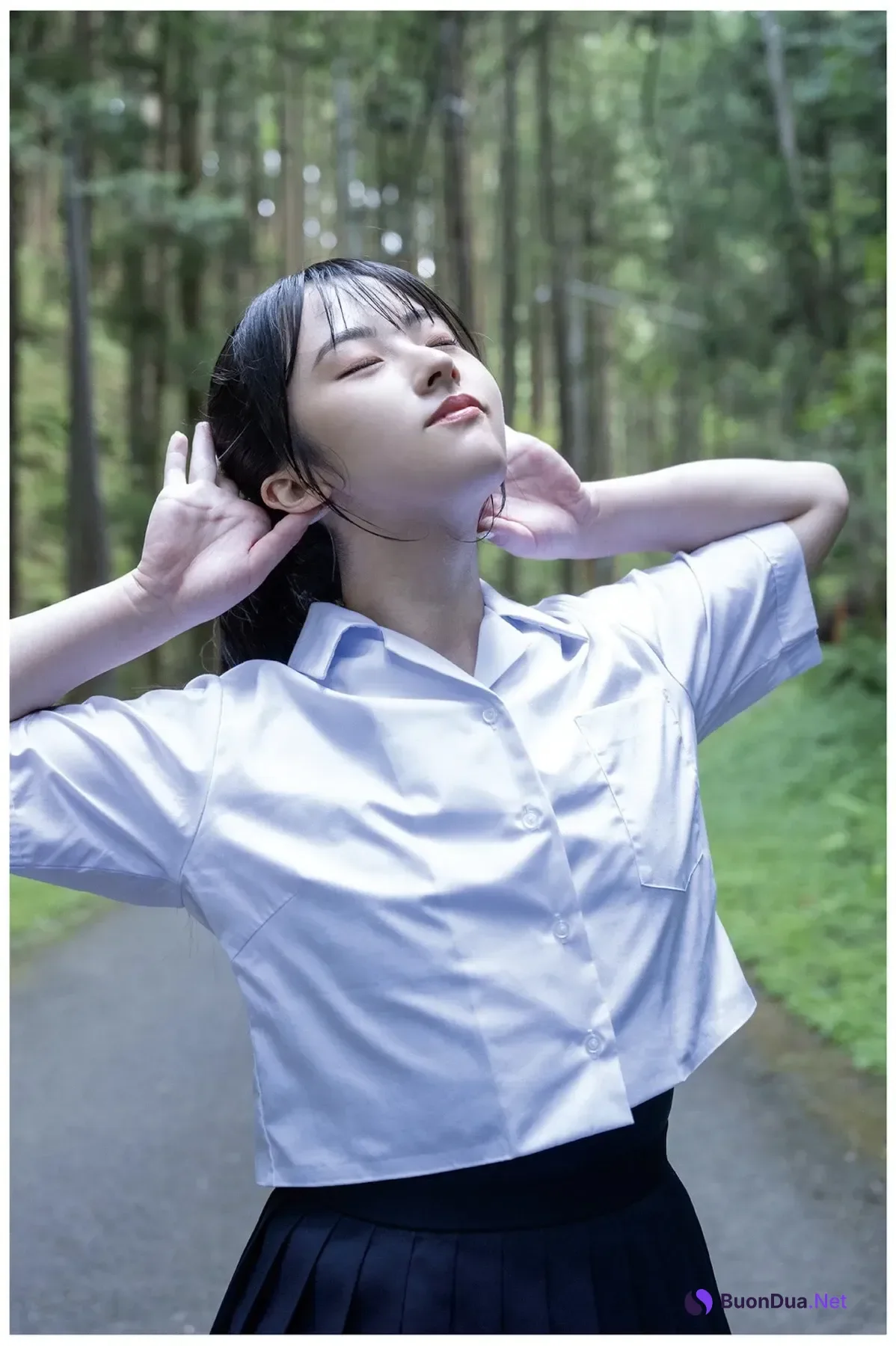 Nanami Nakamori 中森ななみ, Prestige 写真集 「36.9℃」 - Photo 17