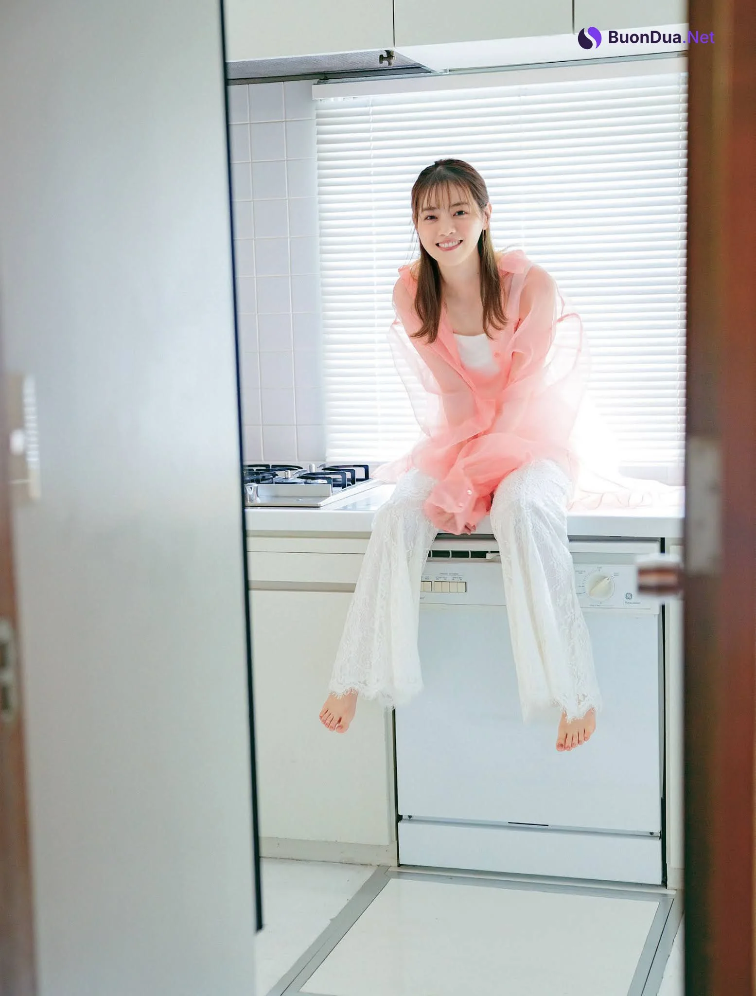 Nanase Nishino 西野七瀬, FLASH 2021.01.05 (フラッシュ 2021年1月5日号) - Photo 9