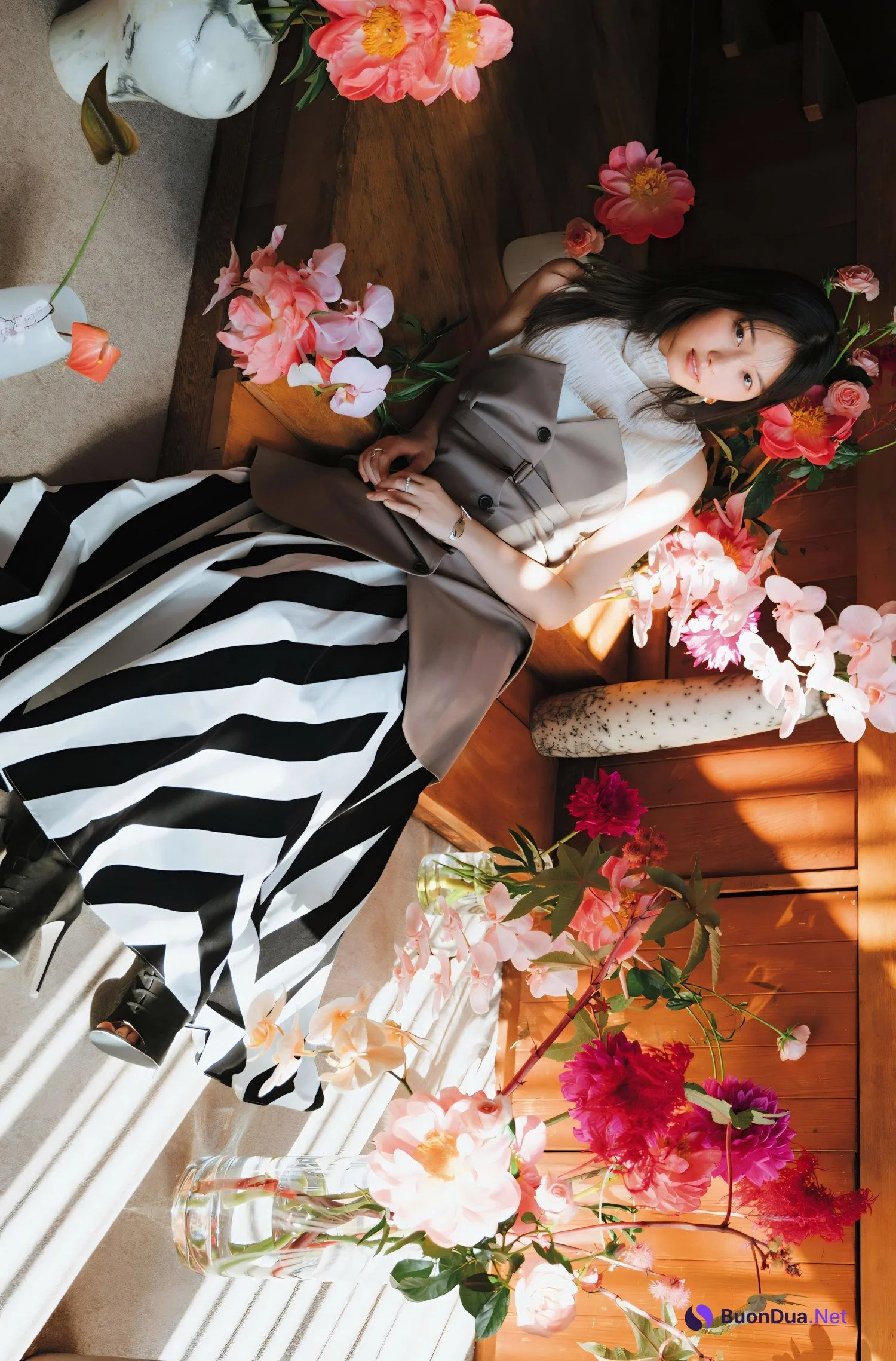 Nanase Nishino 西野七瀬, FLASH 2024.01.23 (フラッシュ 2024年1月23日号) - Photo 3