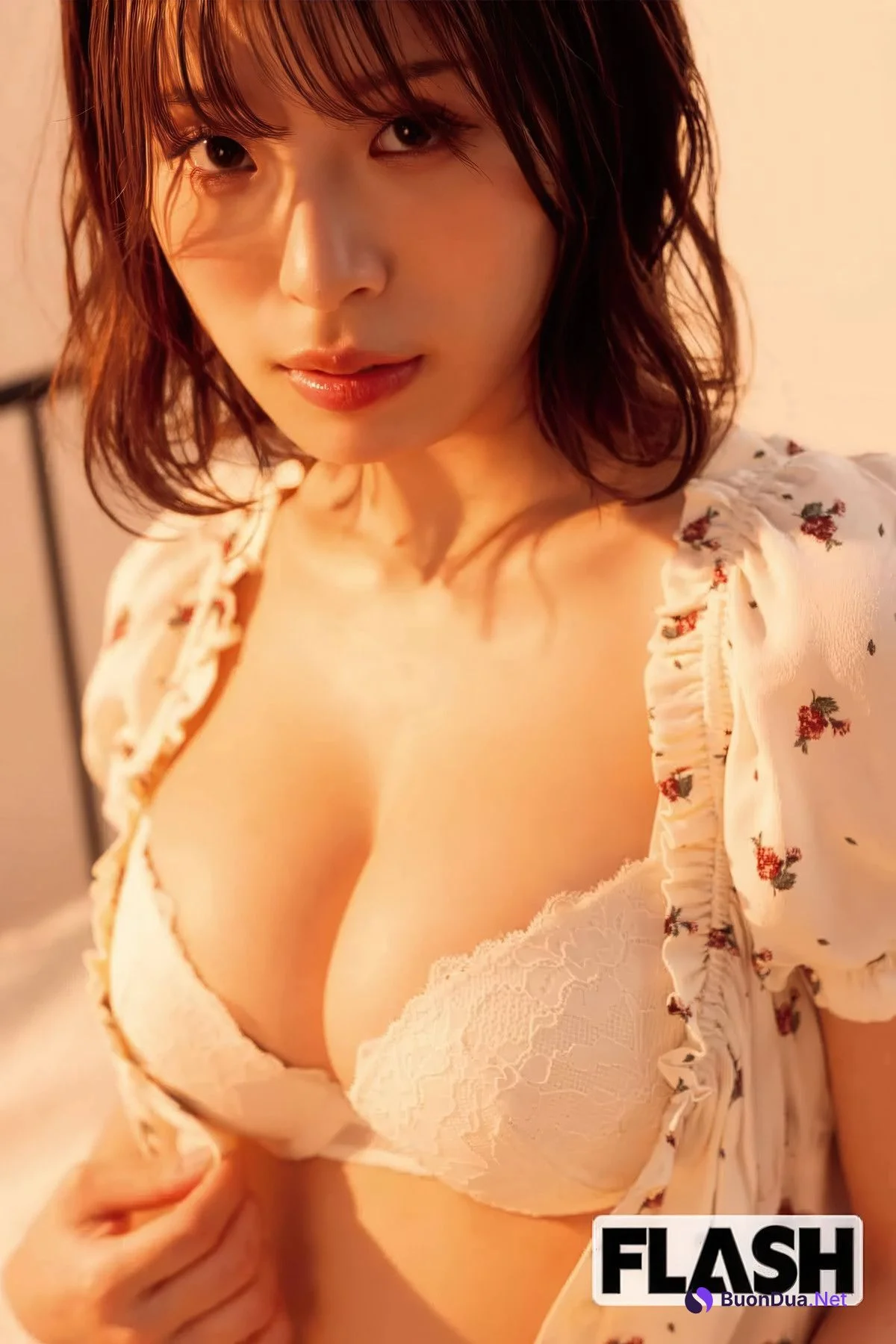 Nano Ogasawara 小笠原菜乃, FLASH 2025.07.08 (フラッシュ 2025年7月8日号) - Photo 9